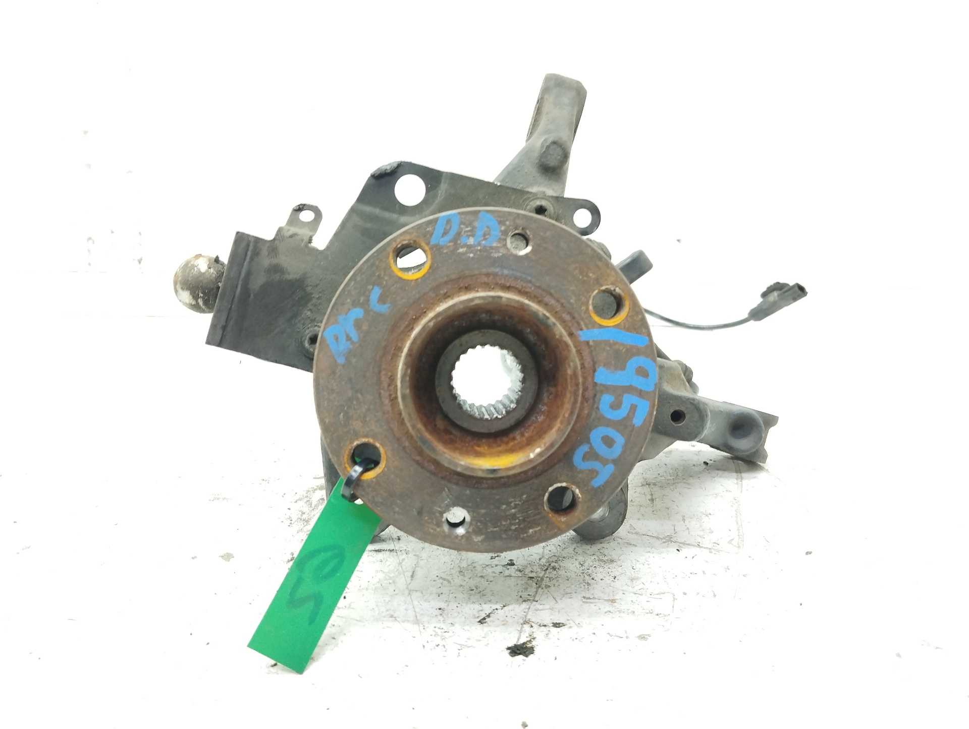 Recambio de mangueta delantera derecha para renault clio iv 1.5 dci referencia OEM IAM  400140589R 