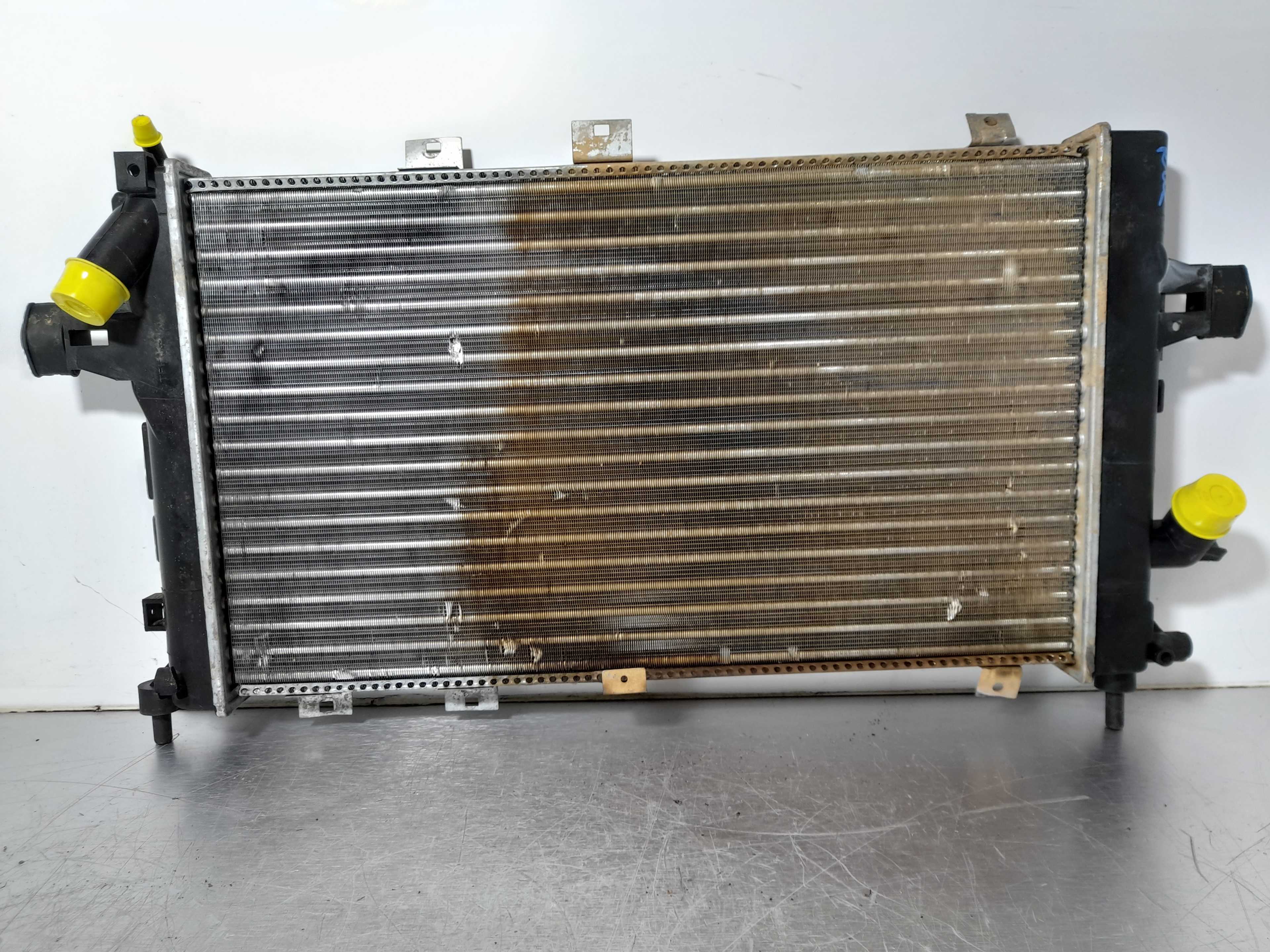 Recambio de radiador agua para opel astra gtc cosmo referencia OEM IAM   