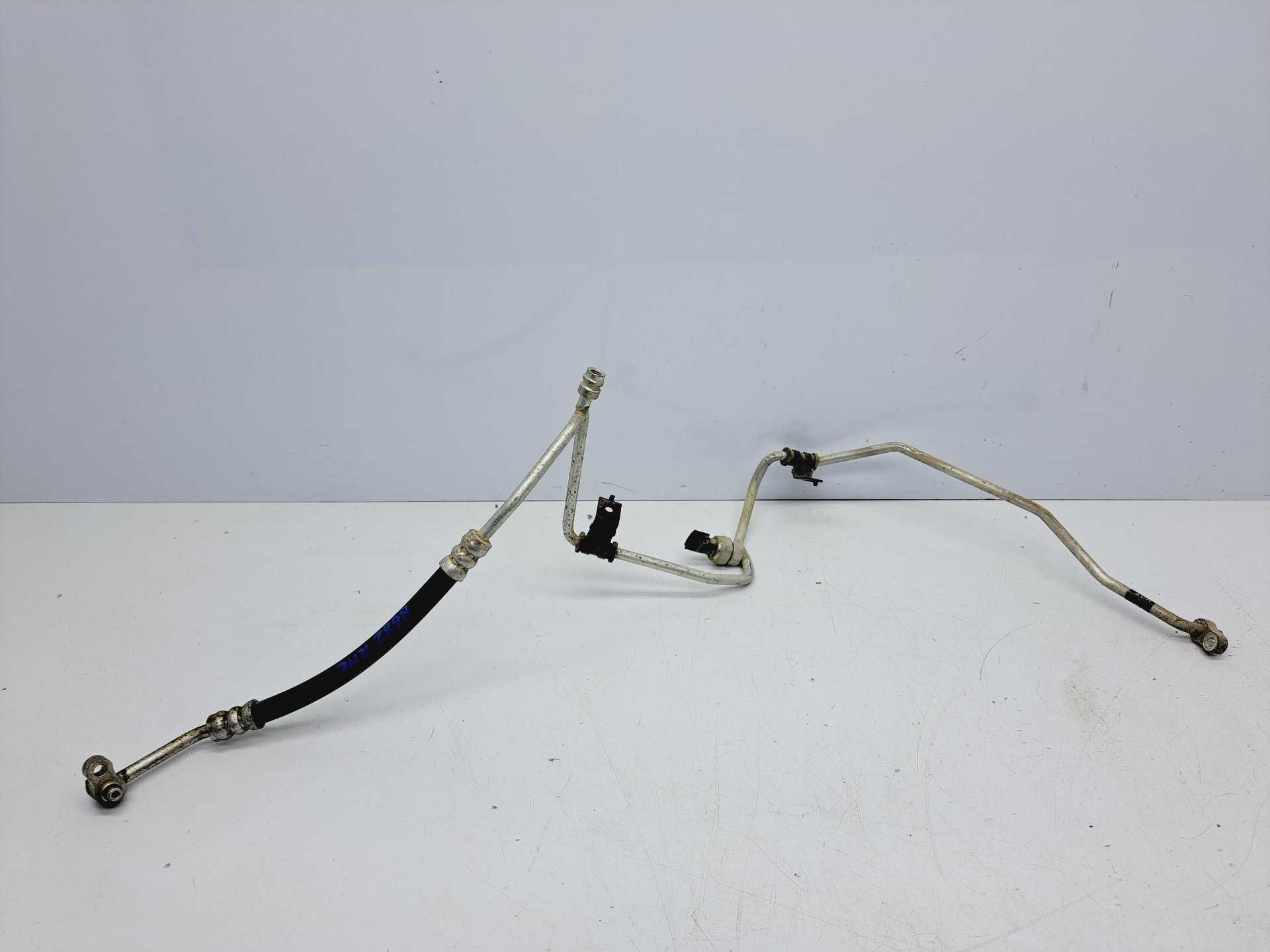 Recambio de tubos aire acondicionado para kia carnival 2.9 crdi vgt active referencia OEM IAM   