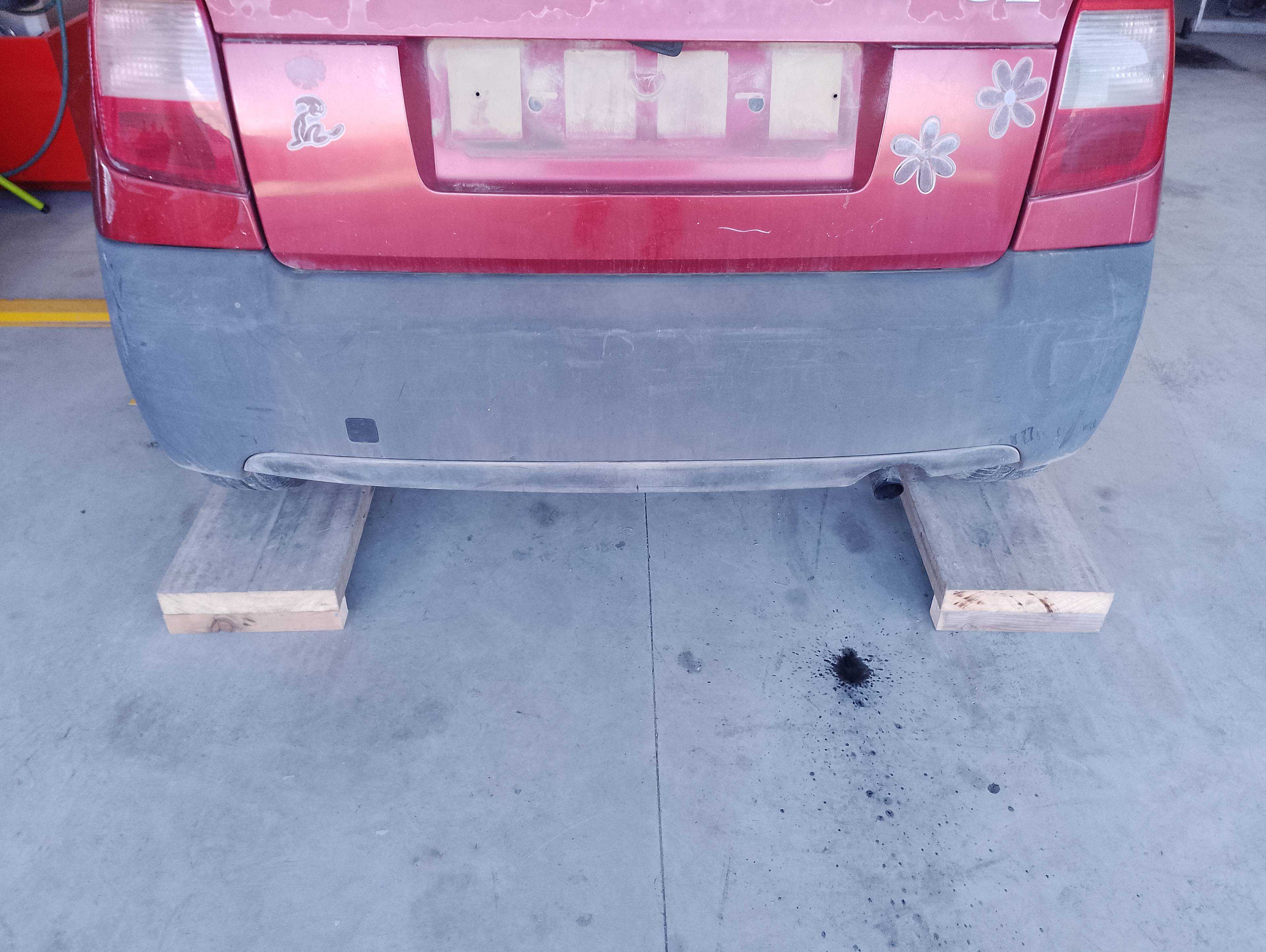 Recambio de paragolpes trasero para citroën c2 audace referencia OEM IAM   
