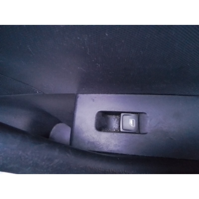 Recambio de mando elevalunas trasero derecho para skoda rapid 1.6 tdi dpf referencia OEM IAM   