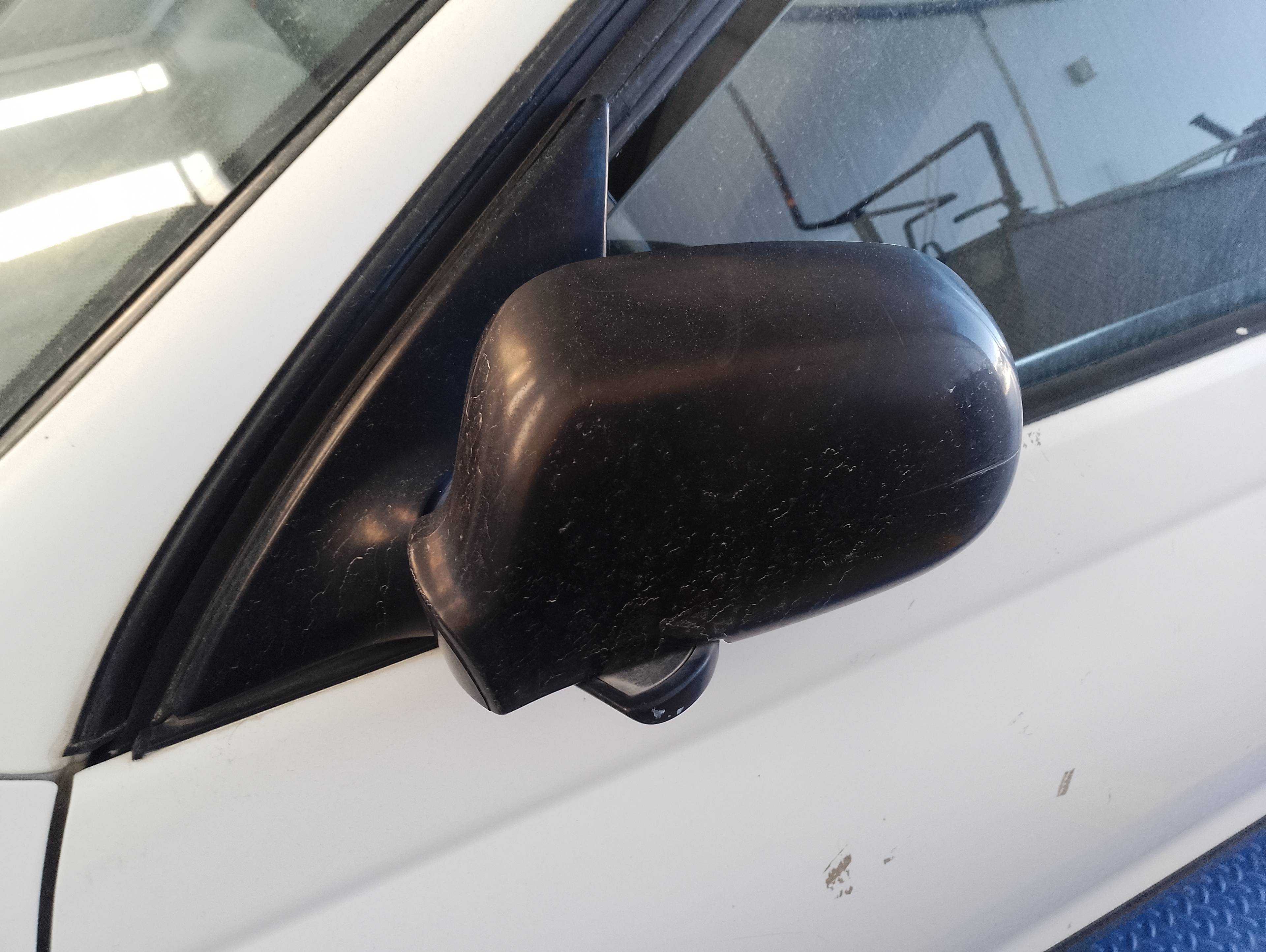 Recambio de retrovisor izquierdo para toyota carina (t19) 2.0 d xl (4-ptas.) referencia OEM IAM   