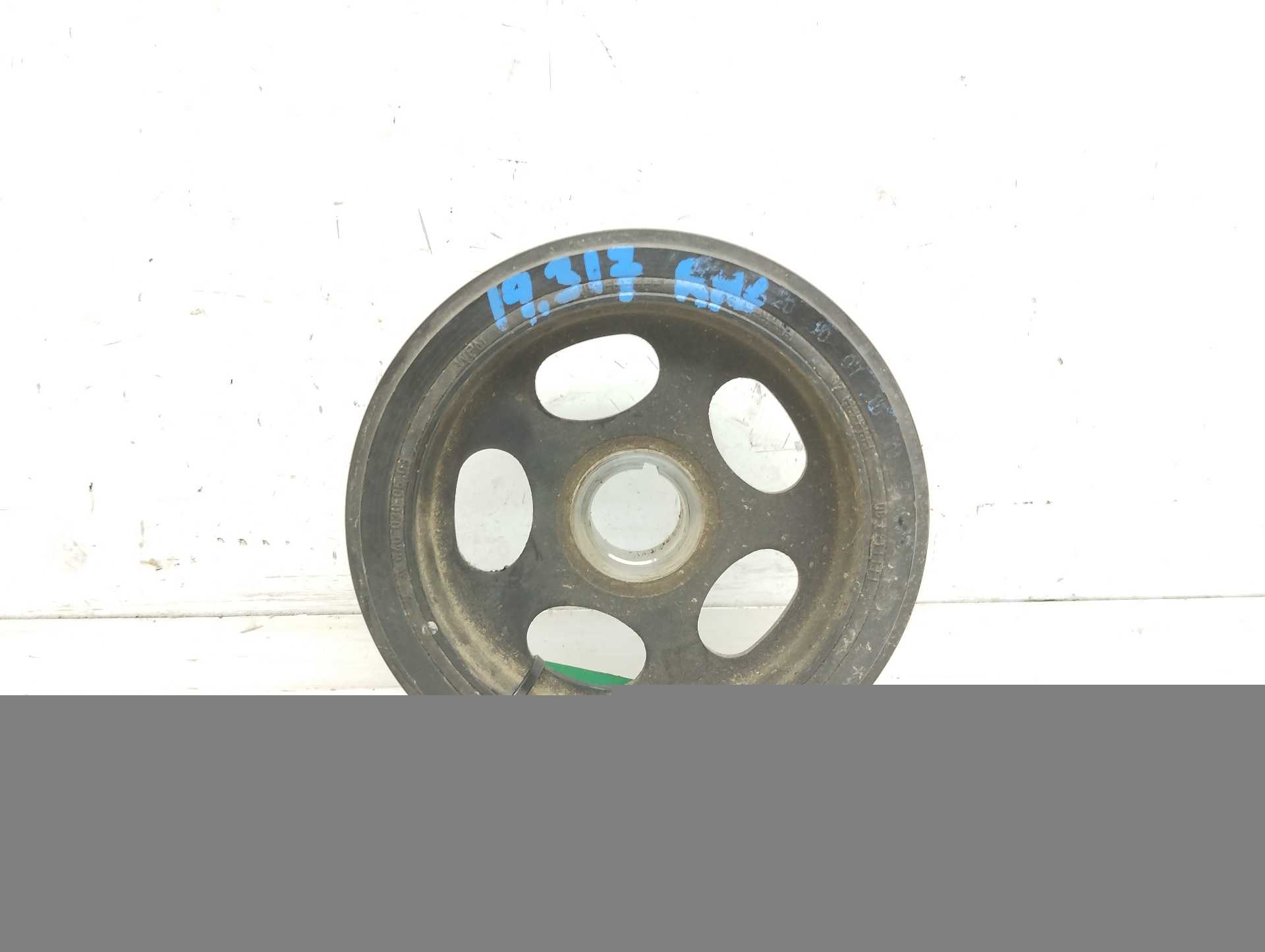 Recambio de polea cigueñal para mercedes-benz clase a (w169) a 160 cdi a-edition referencia OEM IAM A6400300503  