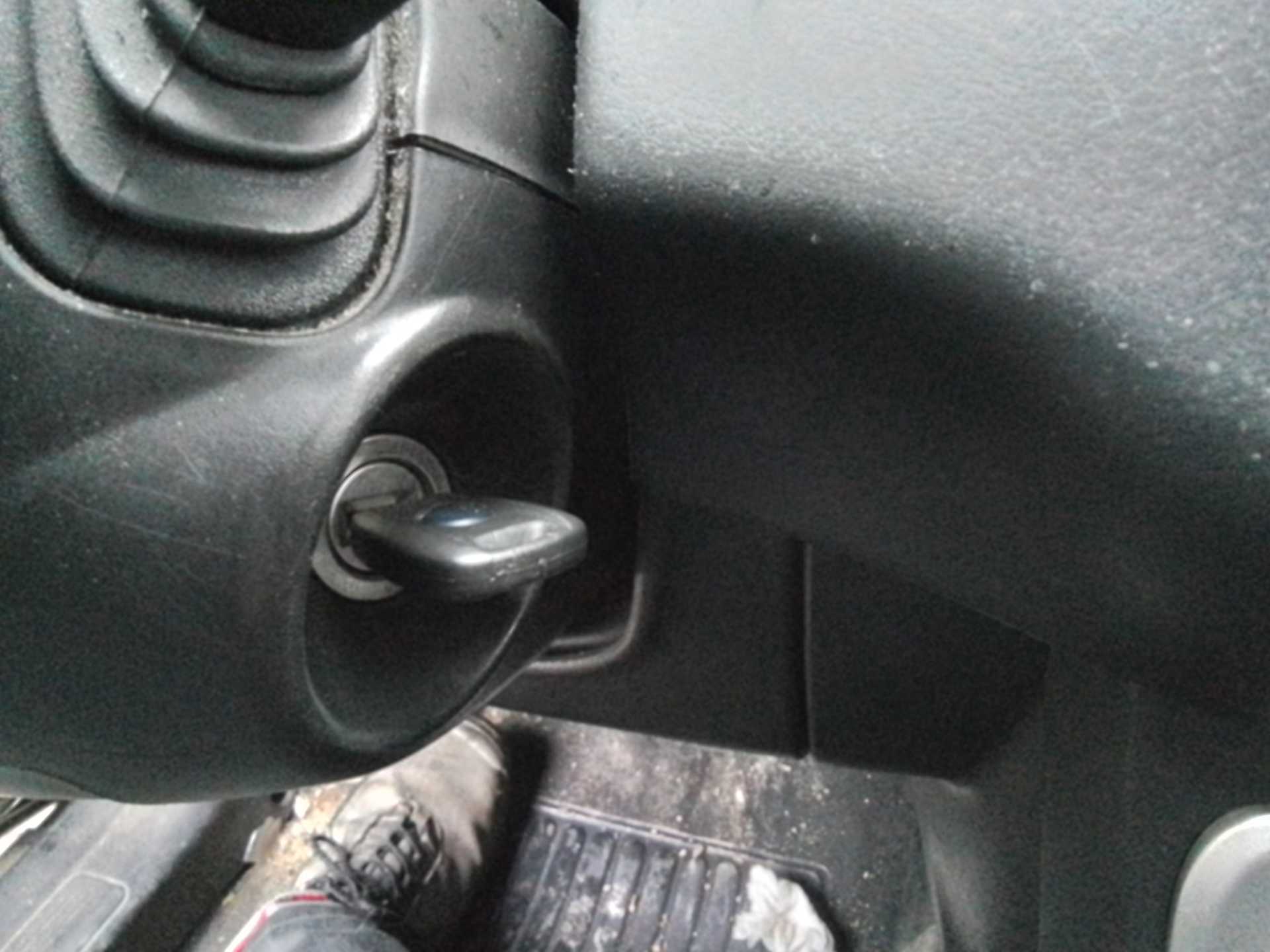 Recambio de conmutador de arranque para lancia delta (181) argento referencia OEM IAM   