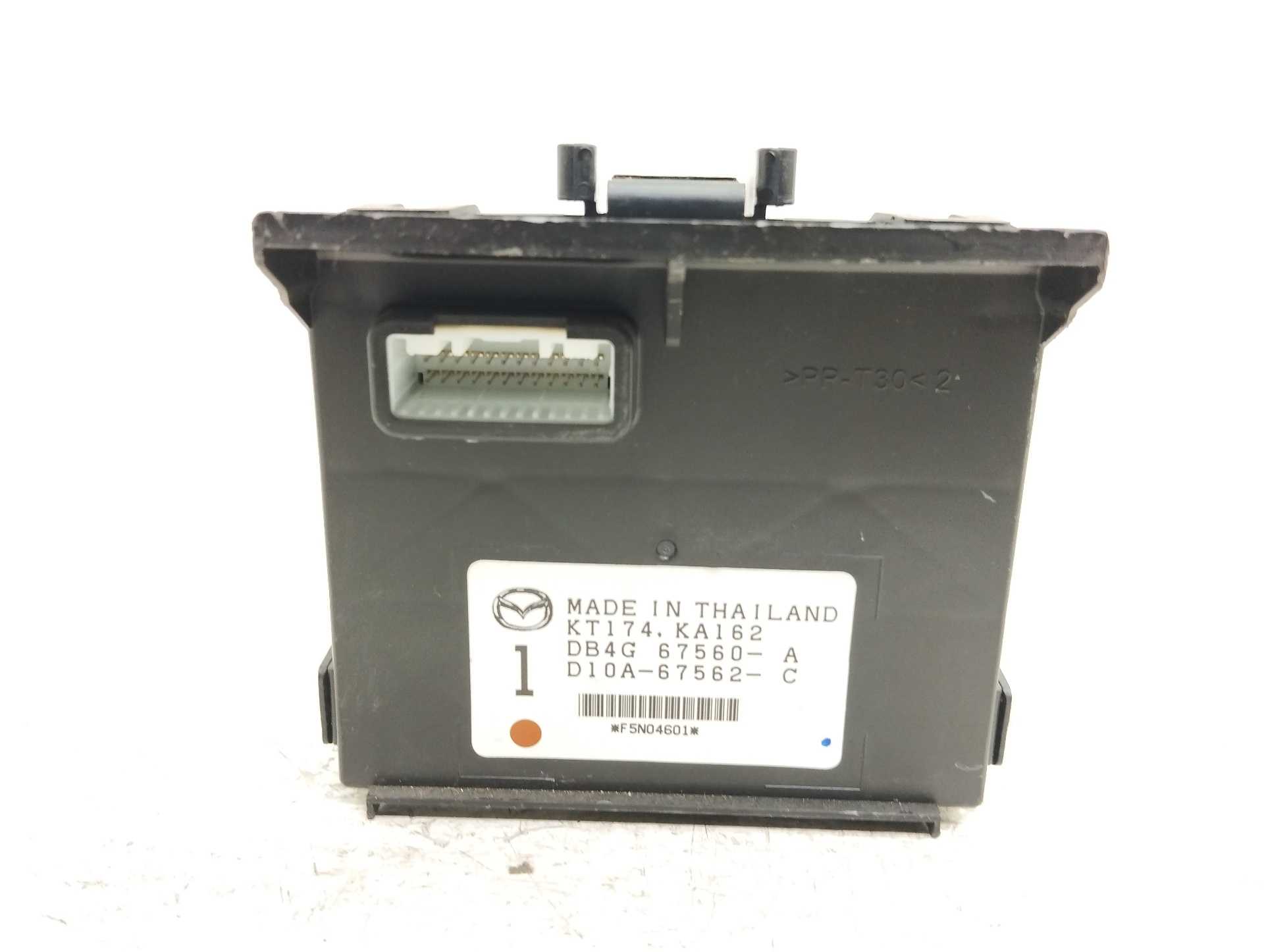 Recambio de modulo electronico para mazda cx-3 center-line referencia OEM IAM KT174KA162 DB4G67560A D10A67562C