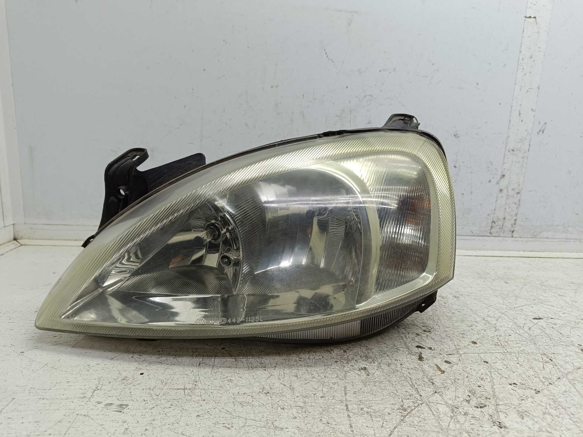 Recambio de faro izquierdo para opel corsa c comfort referencia OEM IAM 4421125L  
