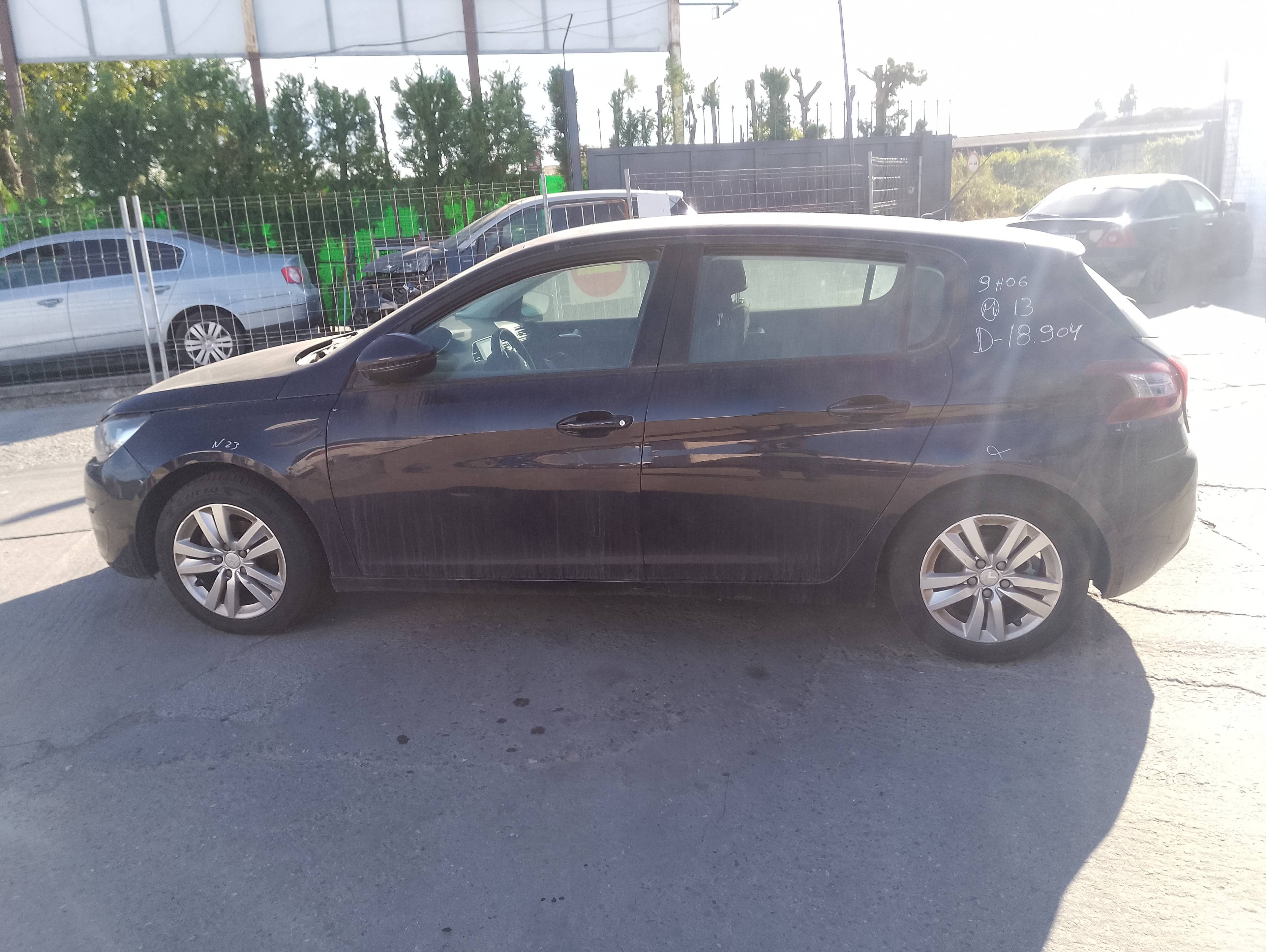 peugeot 308 del año 2013