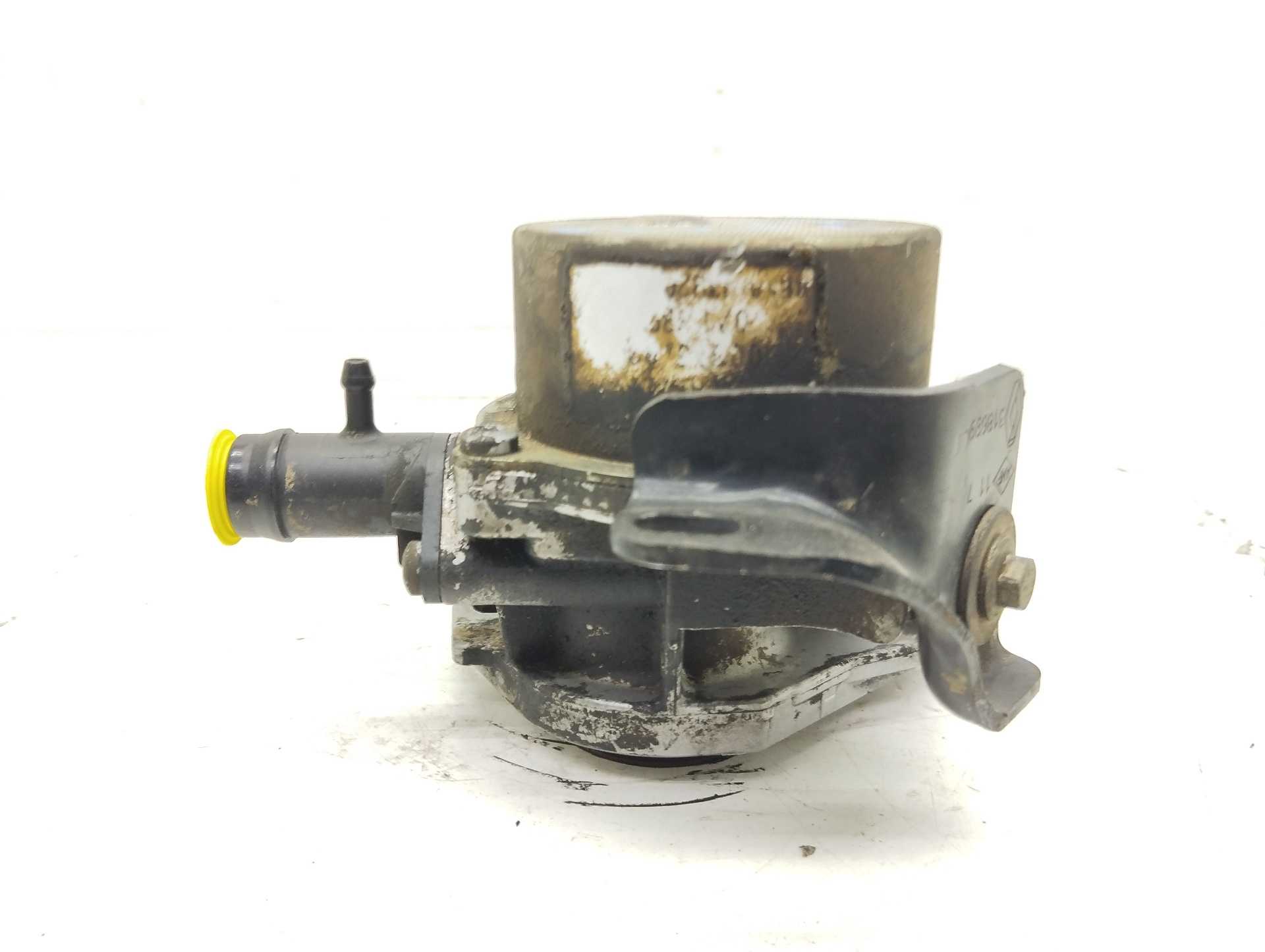 Recambio de depresor freno / bomba vacio para renault megane ii berlina 5p confort authentique referencia OEM IAM   