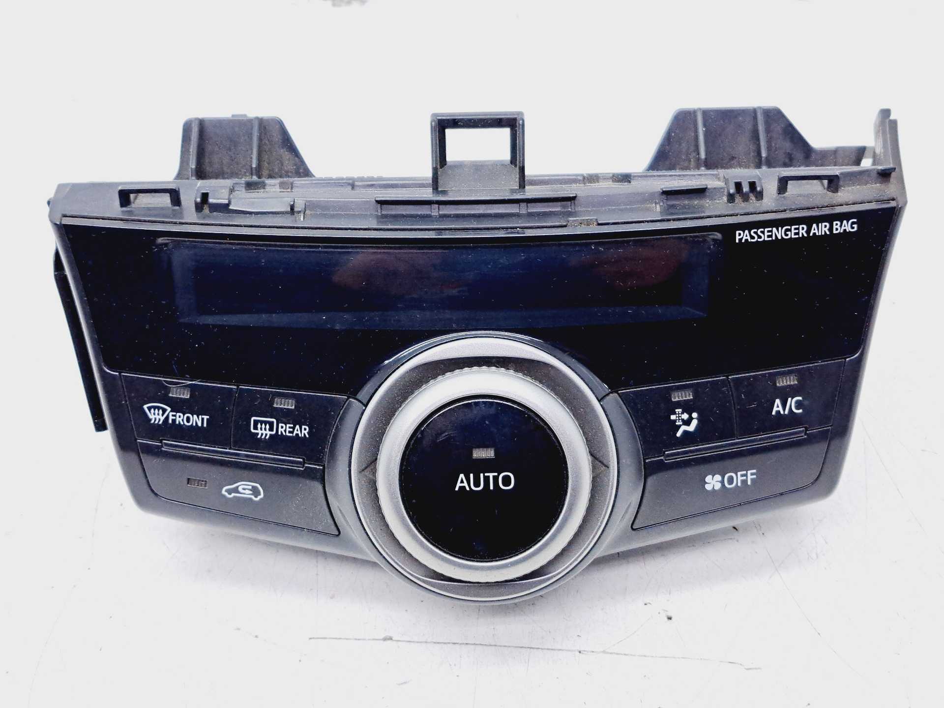 Recambio de mando climatizador para toyota prius+ advance referencia OEM IAM 5590047161 2370006642 