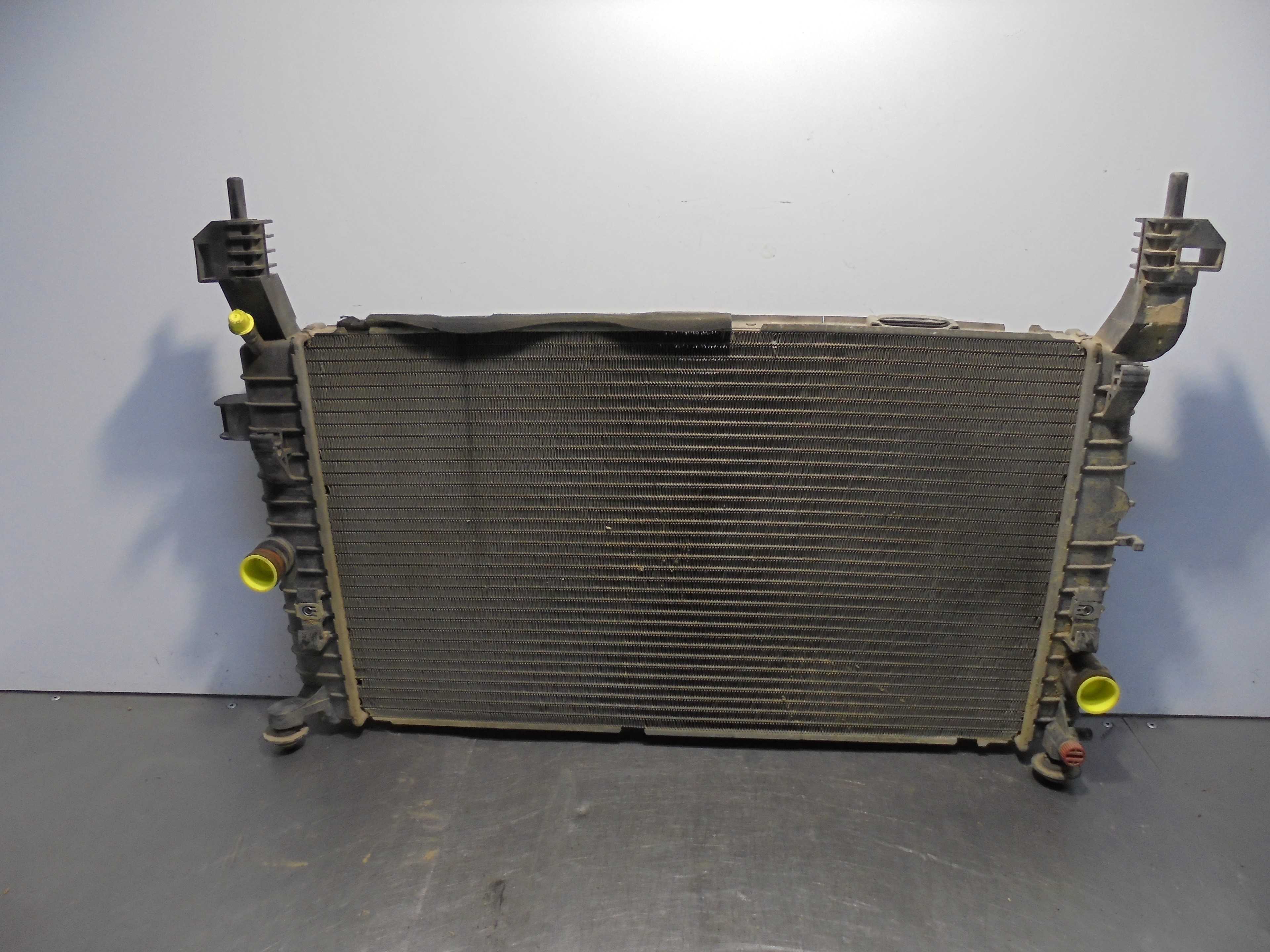 Recambio de radiador agua para opel meriva cosmo referencia OEM IAM   