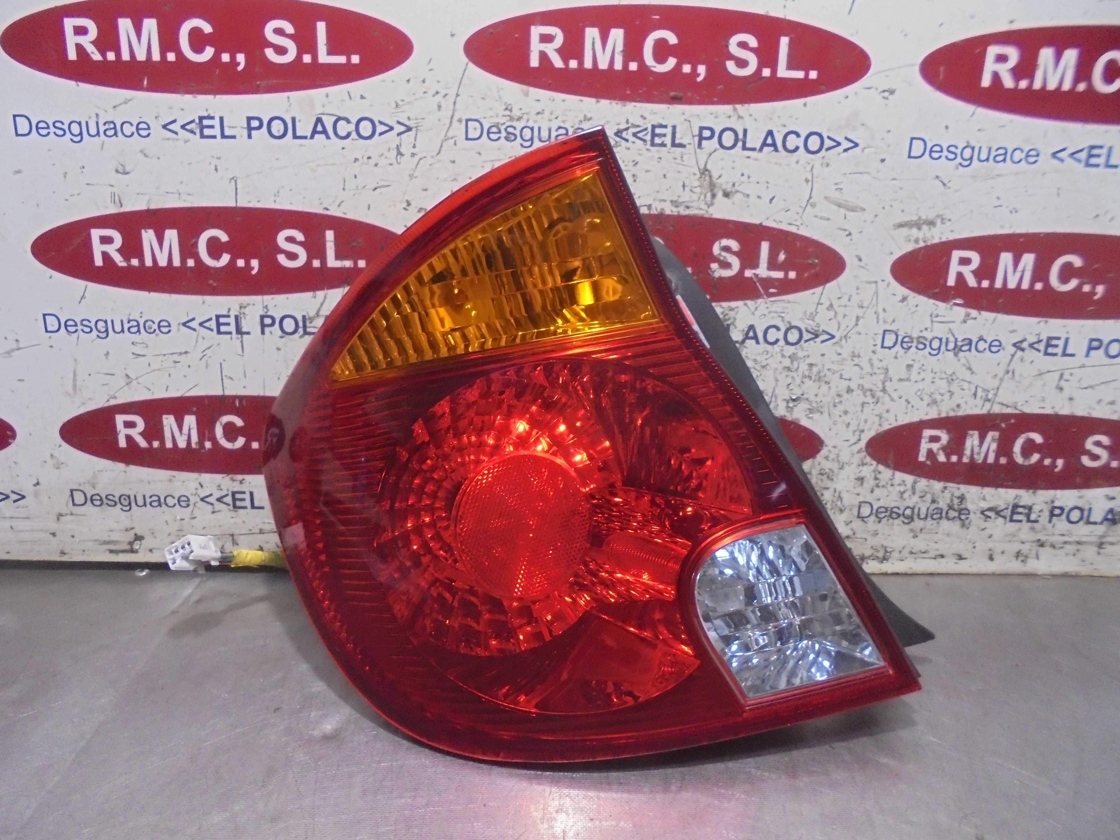 Recambio de piloto trasero izquierdo para hyundai accent (lc) crdi gl referencia OEM IAM   