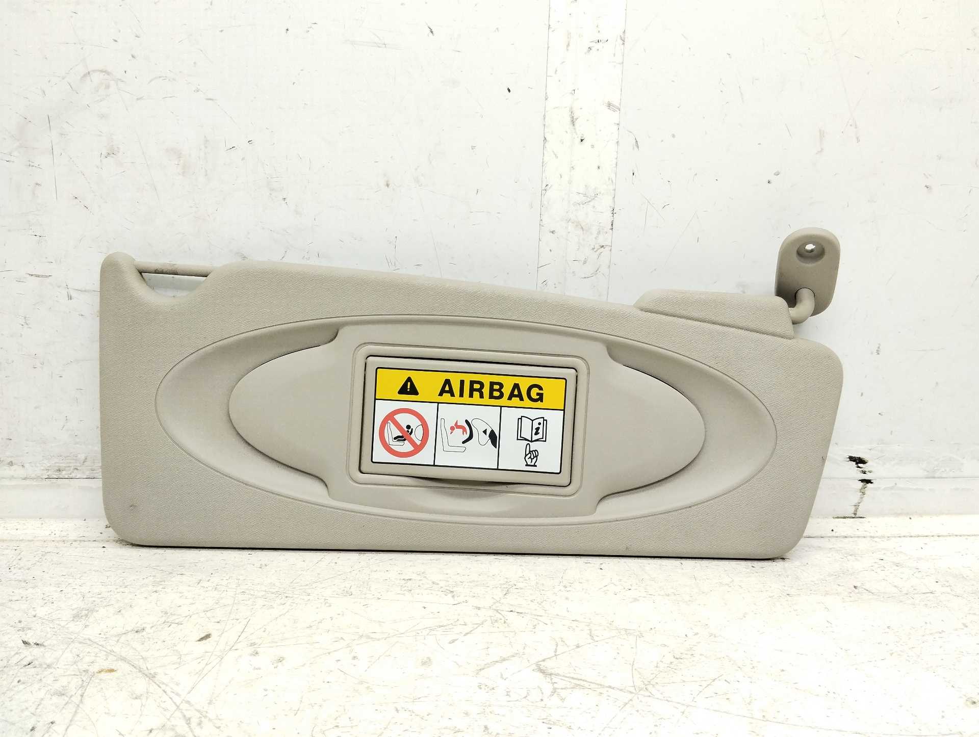 Recambio de parasol derecho para renault kangoo expression referencia OEM IAM   