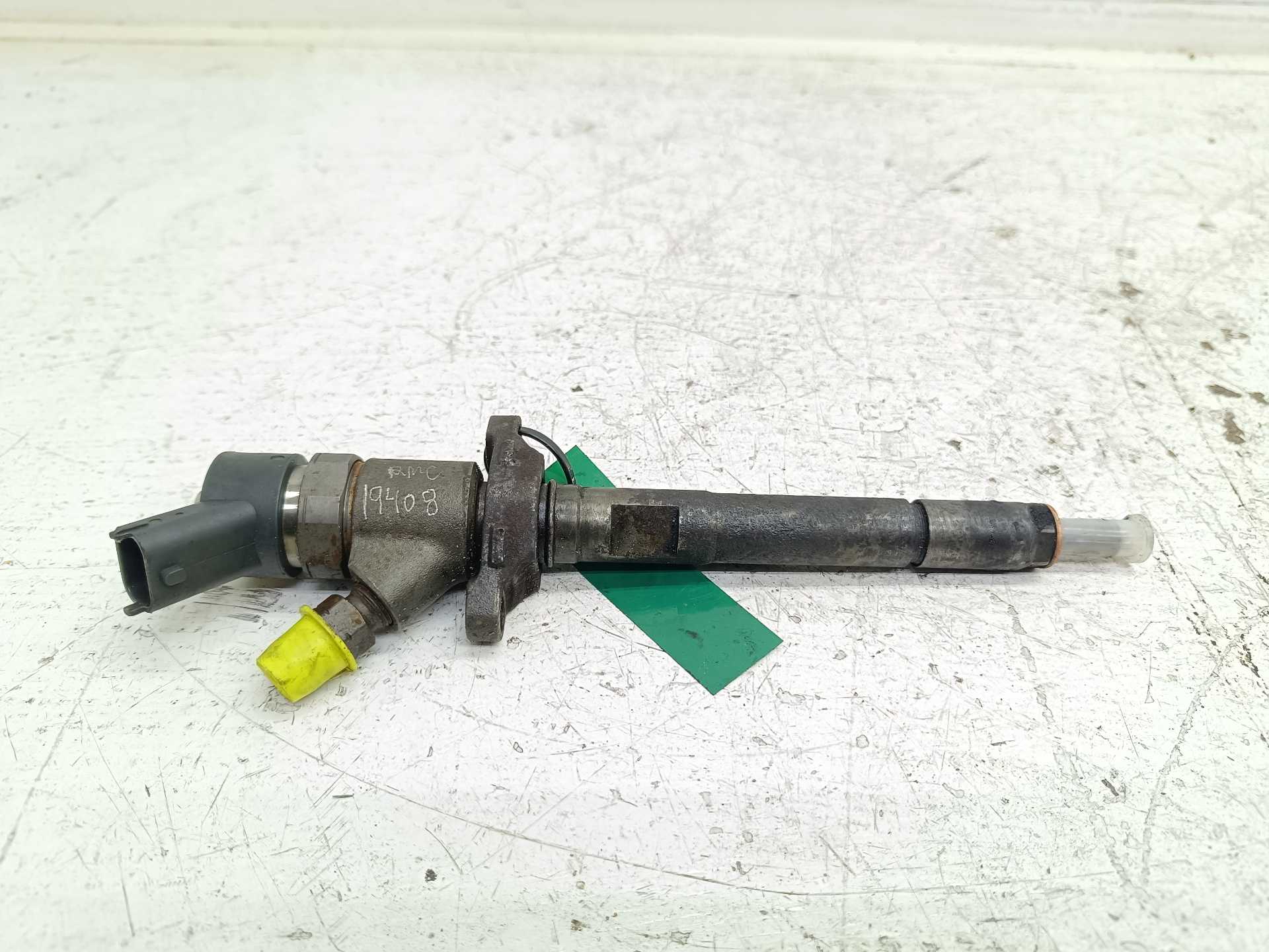 Recambio de inyector para peugeot 307 (s1) xr clim plus referencia OEM IAM 0445110239  