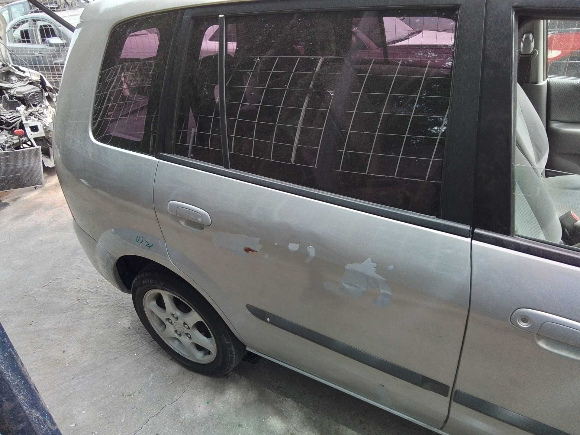 Recambio de puerta trasera derecha para mazda premacy (cp) 2.0 cat referencia OEM IAM   