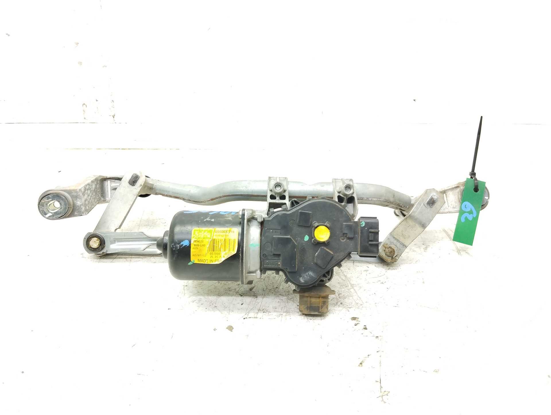 Recambio de motor limpia delantero para renault clio iv 1.5 dci referencia OEM IAM W000032746  