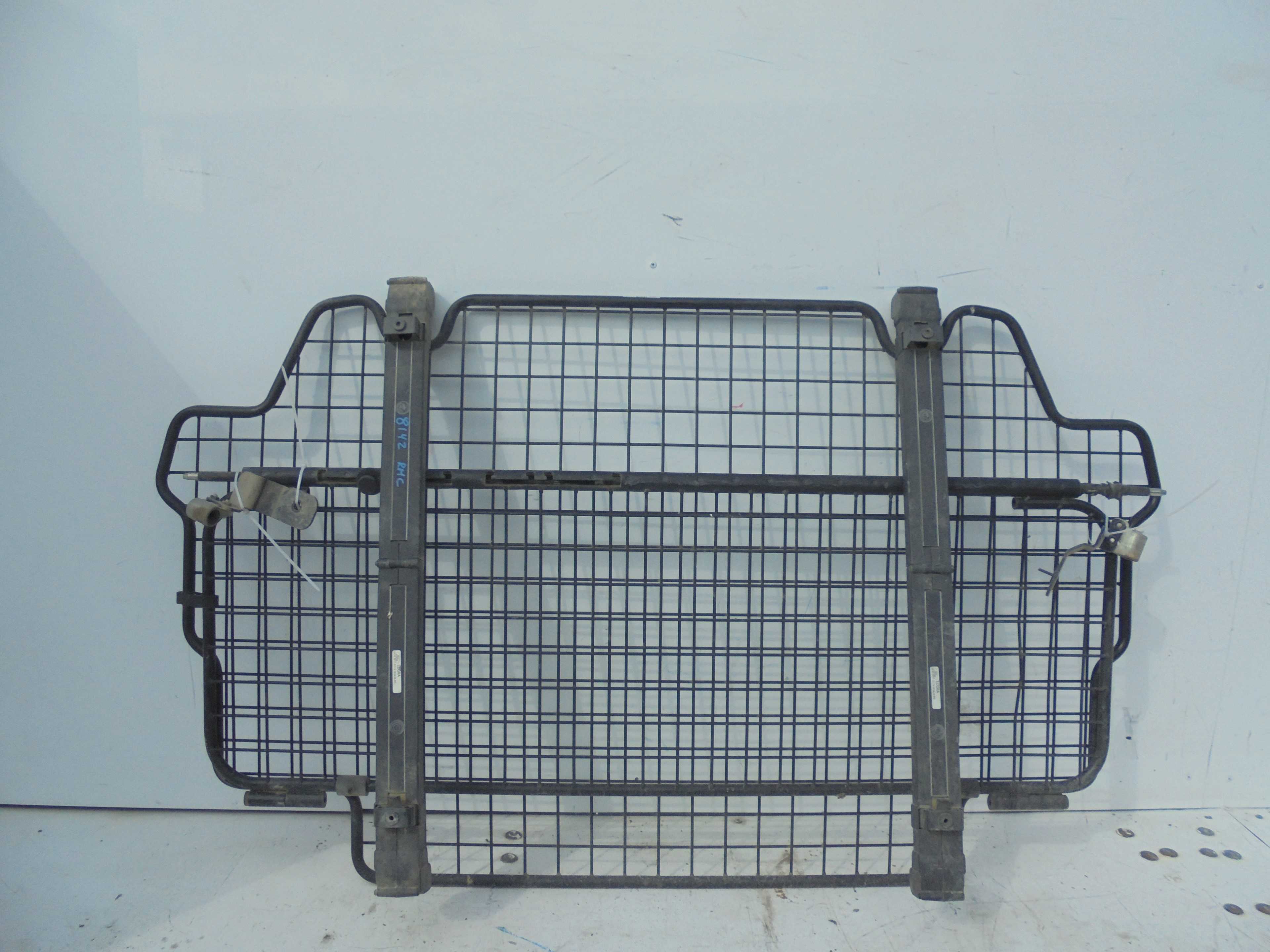 Recambio de malla maletero para ford transit connect 1.5 tdci cat referencia OEM IAM  1852663 