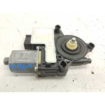 MOTOR ELEVALUNAS DELANTERO IZQUIERDO 2Q1959406B 0130822065 