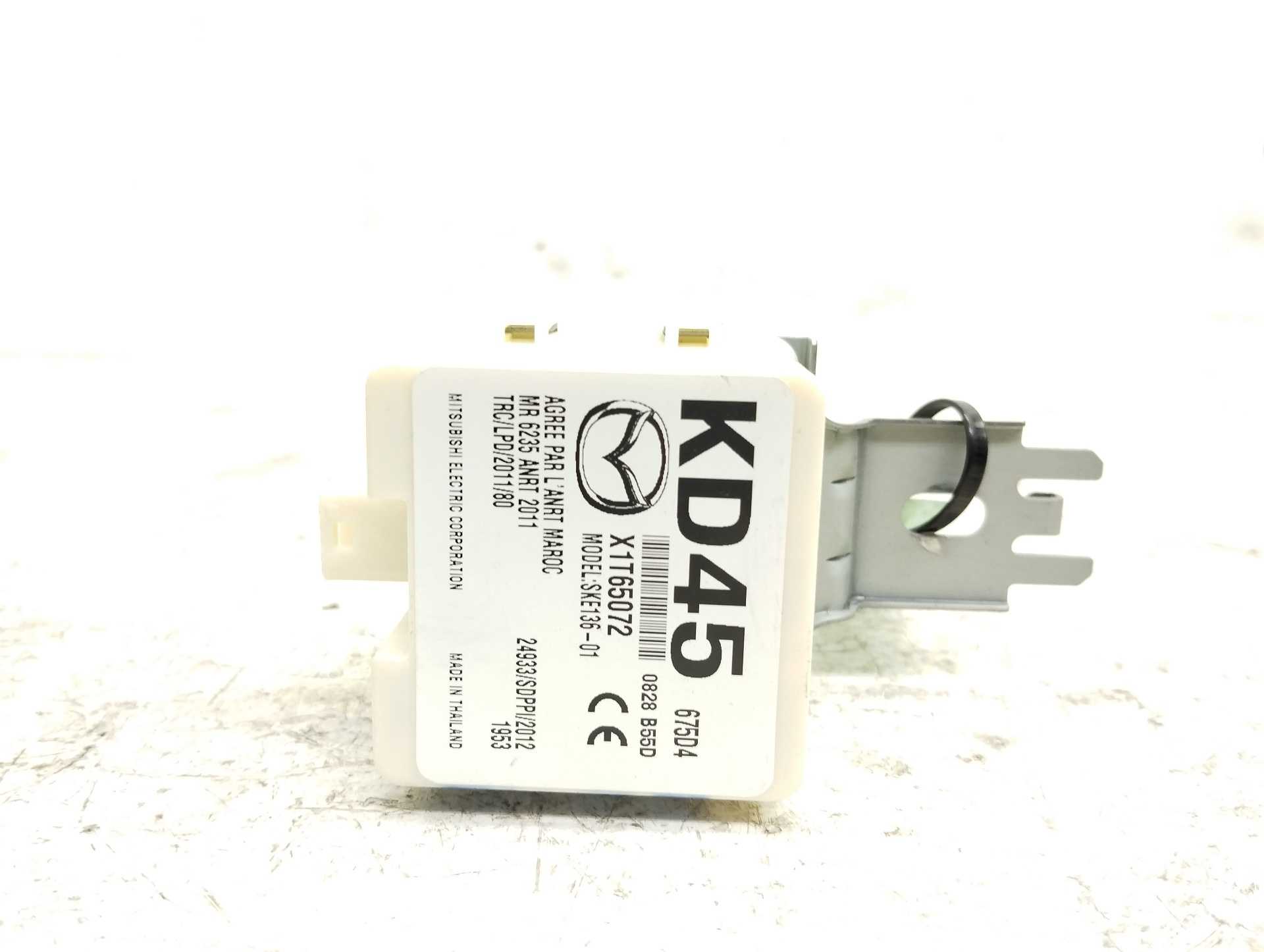 Recambio de modulo electronico para mazda cx-3 center-line referencia OEM IAM KD45675D4 X1T65072 