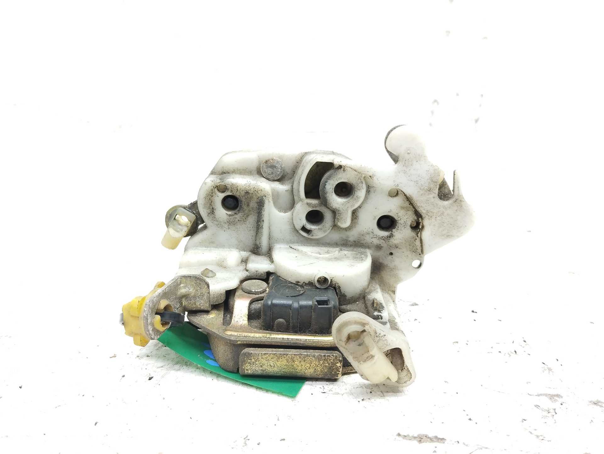Recambio de cerradura puerta delantera derecha para nissan terrano/terrano.ii (r20) avenue referencia OEM IAM   
