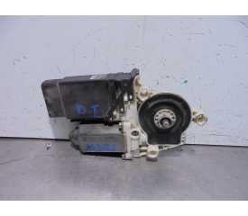 MOTOR ELEVALUNAS DELANTERO IZQUIERDO 