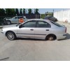 mitsubishi carisma berlina 5 (da0) del año 2002