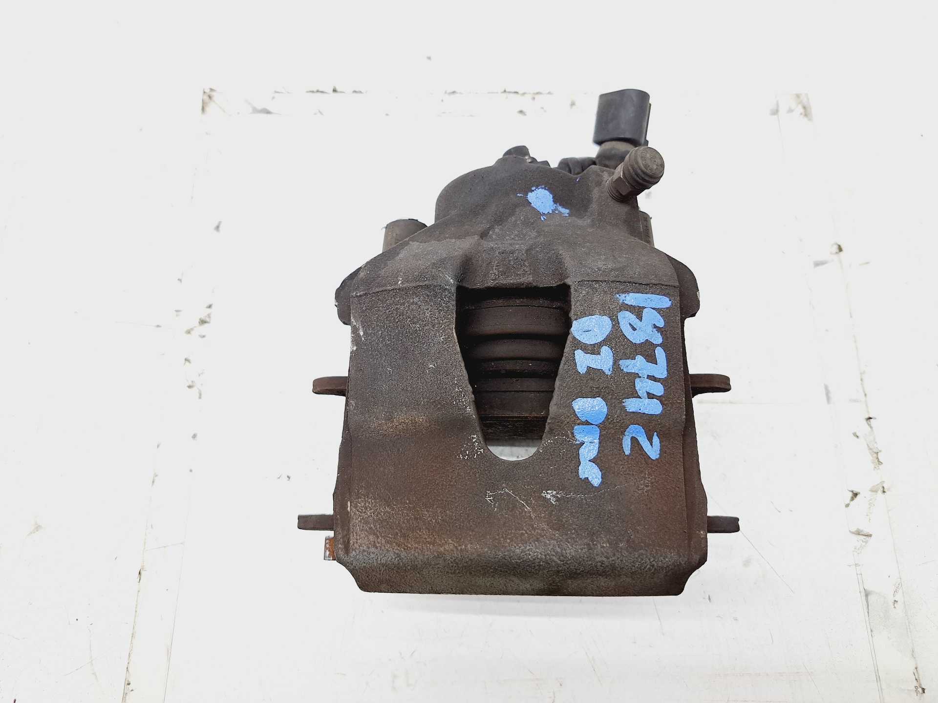 Recambio de pinza de freno delantera izquierda para volkswagen golf vi (5k1) referencia OEM IAM 1K0615123D  