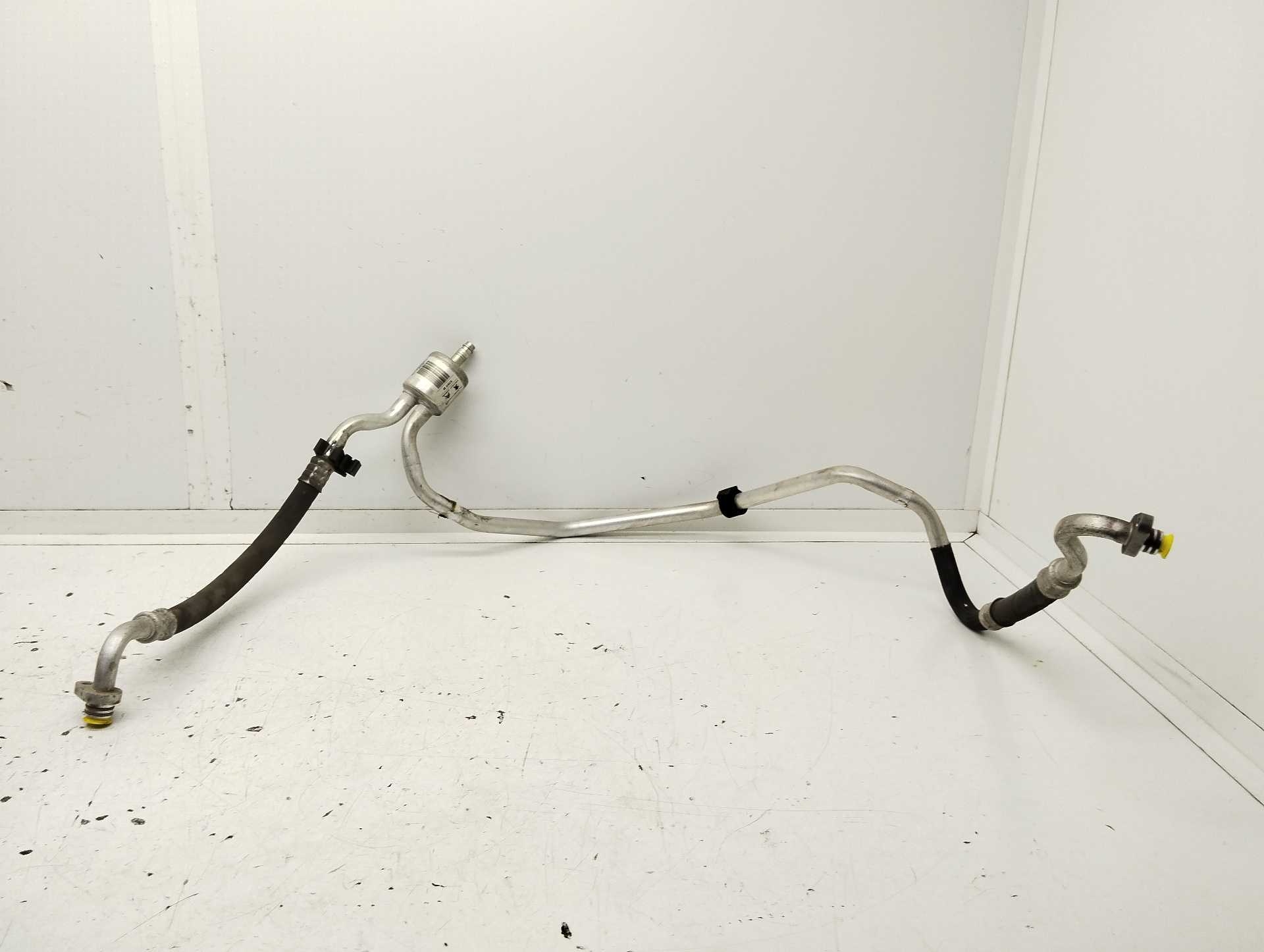 Recambio de tubos aire acondicionado para citroën c4 lim. live referencia OEM IAM 9819868280  