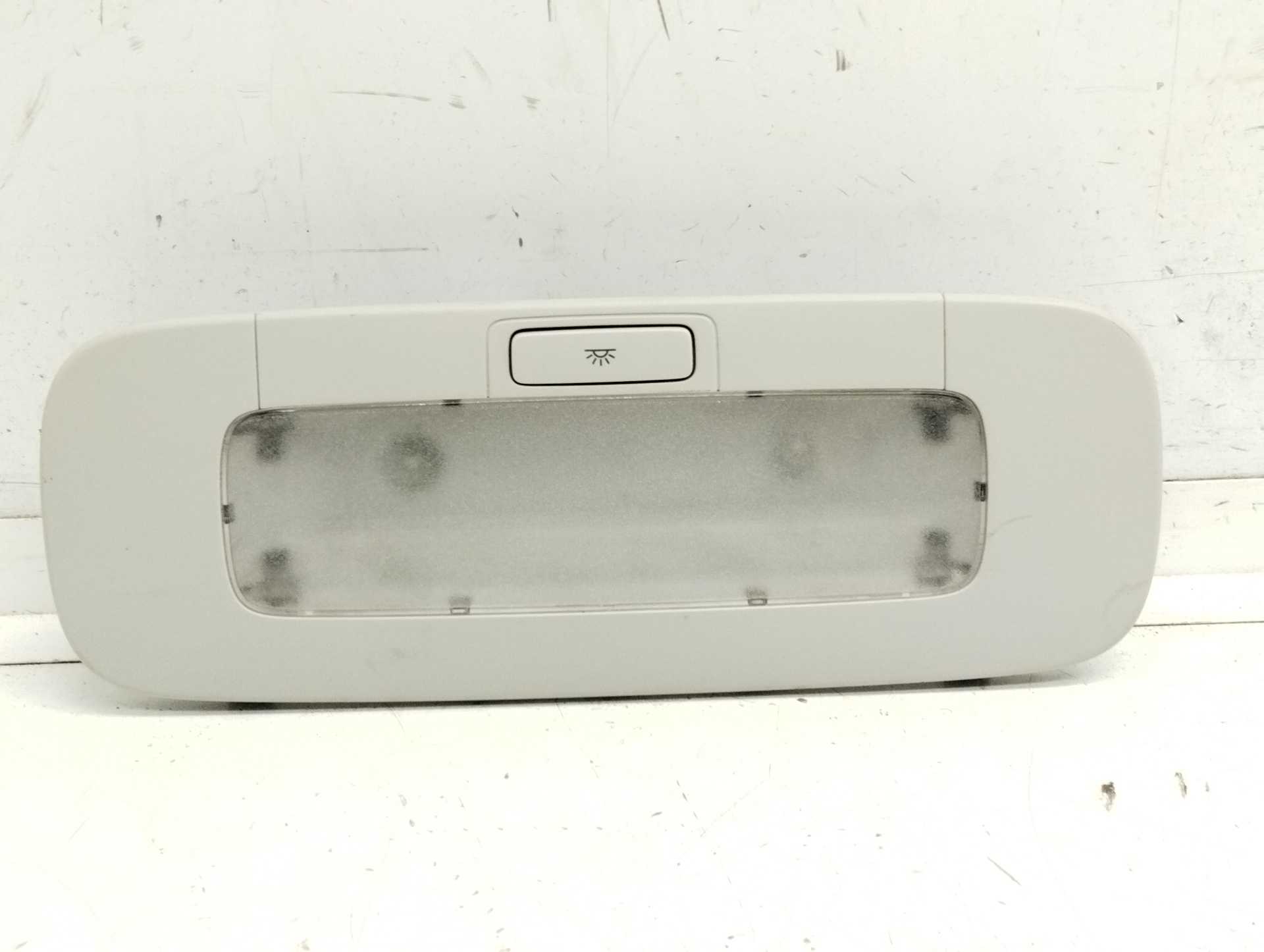 Recambio de luz interior para volkswagen golf vi (5k1) advance bluemotion referencia OEM IAM 1K0947291H  