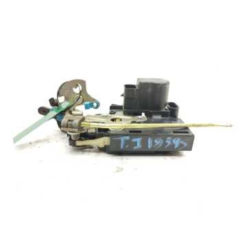CERRADURA PUERTA TRASERA IZQUIERDA A046818 