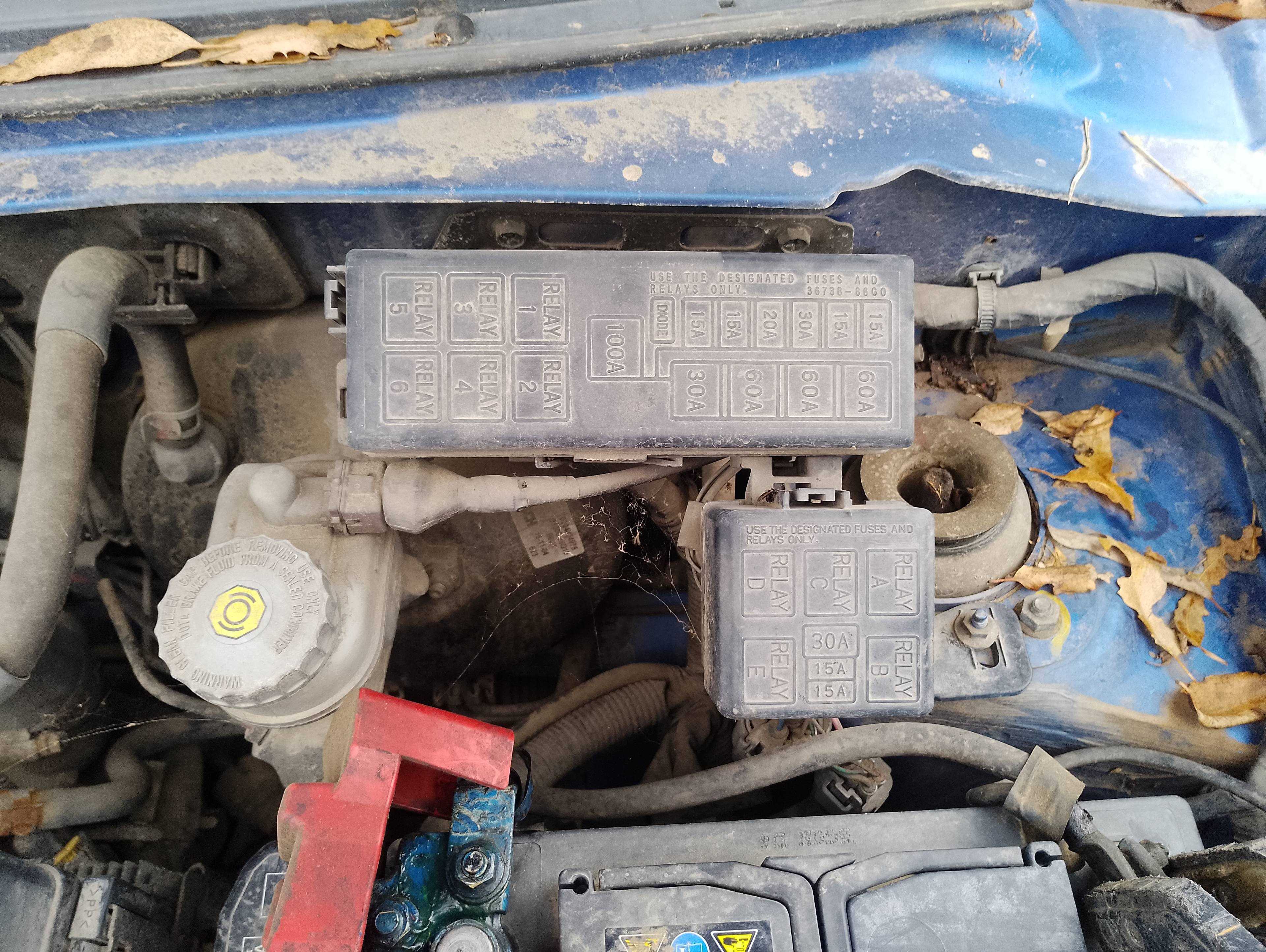 Recambio de caja reles / fusibles para suzuki ignis rm (mh) básico referencia OEM IAM   
