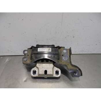 SOPORTE MOTOR IZQUIERDO 2Q0199555AC 