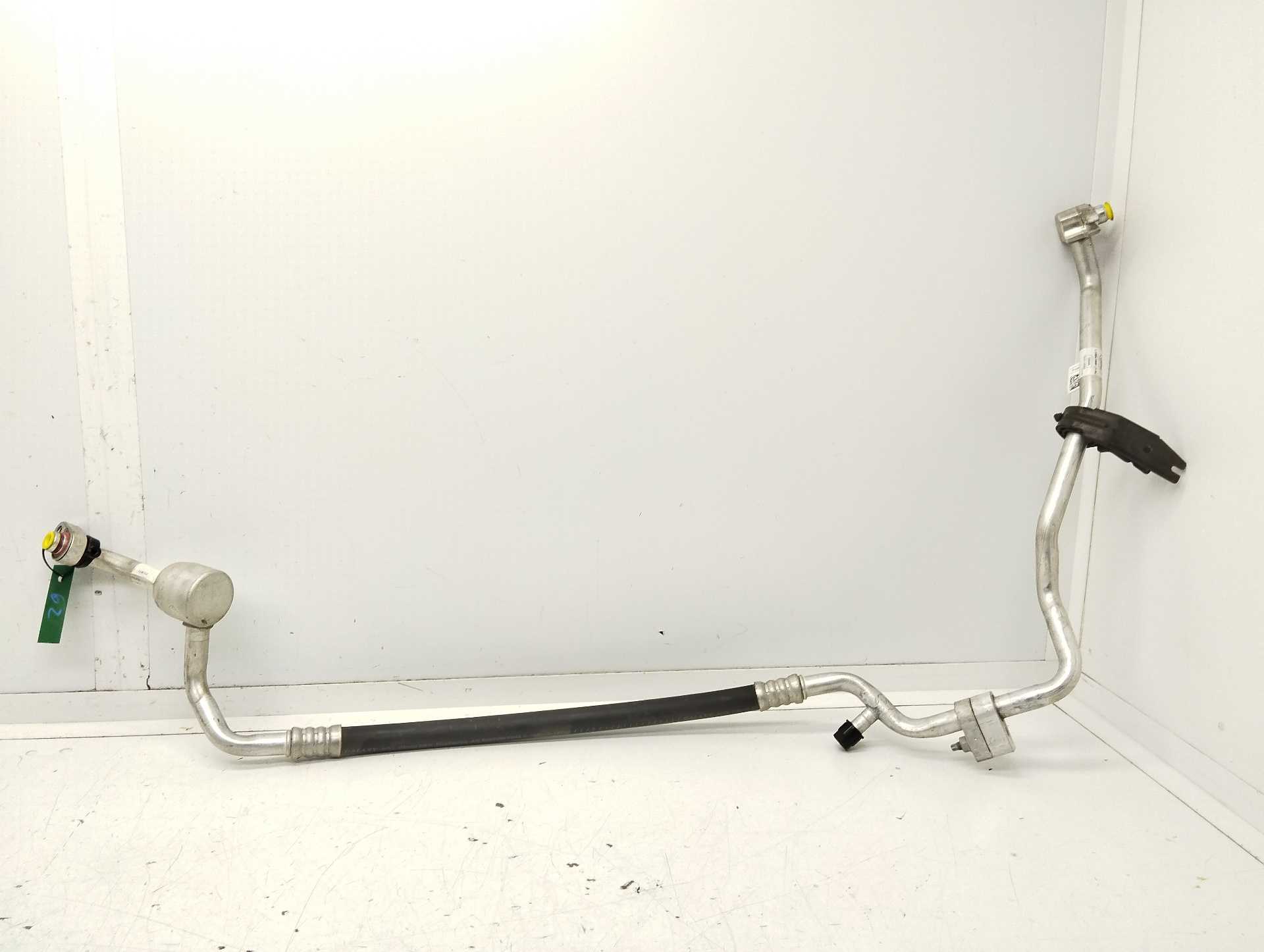 Recambio de tubos aire acondicionado para ford puma hybrid st-line referencia OEM IAM L1BH19F618AA  