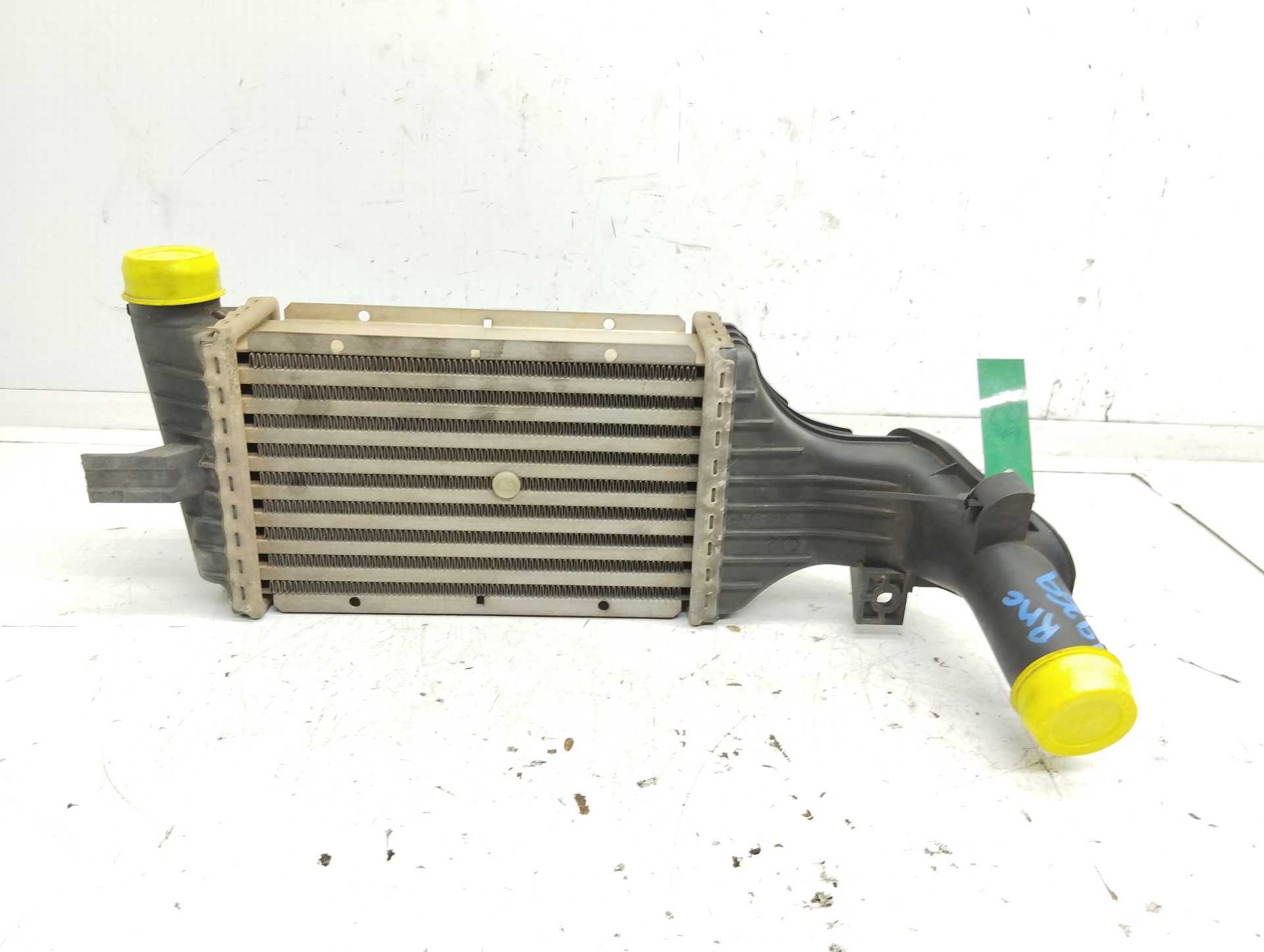 Recambio de intercooler para opel astra g berlina club referencia OEM IAM GM24436438DF BEHR81770 24436438DF