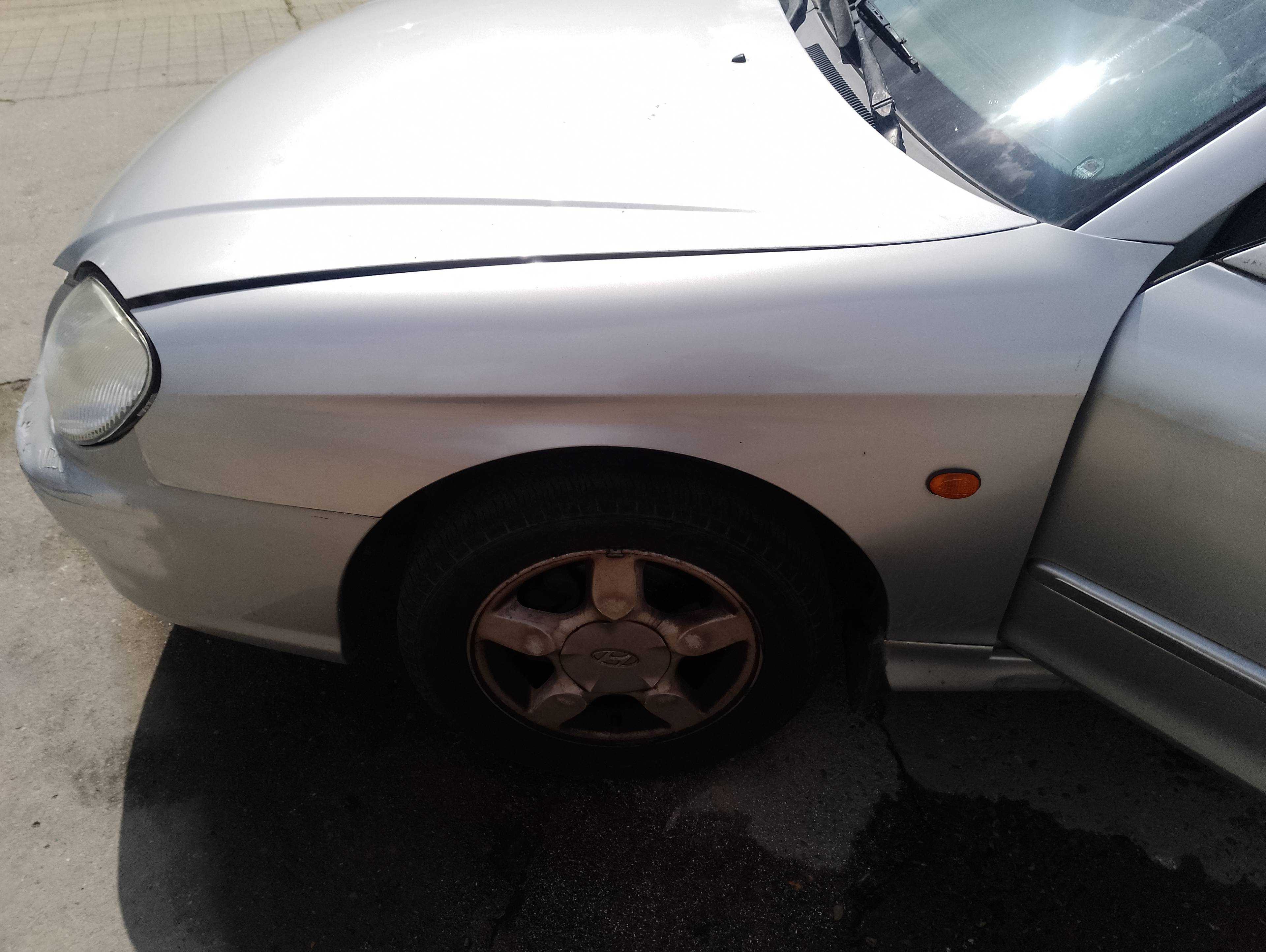 Recambio de aleta delantera izquierda para hyundai sonata (y4) 2.0i 16v gls referencia OEM IAM   