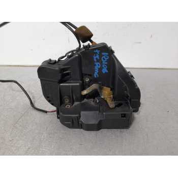 CERRADURA PUERTA TRASERA IZQUIERDA A2037300135 