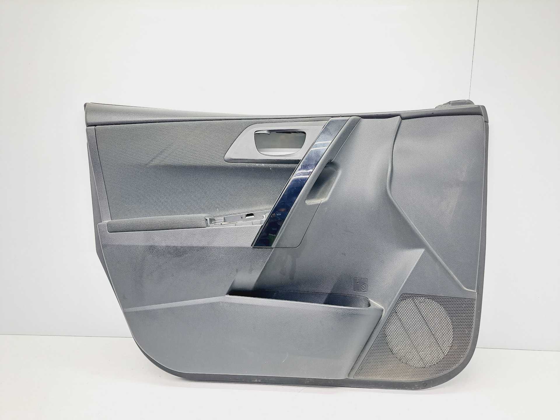 Recambio de guarnecido puerta delantera izquierda para toyota auris 1.8 16v (híbrido) referencia OEM IAM 6777802280 166603 