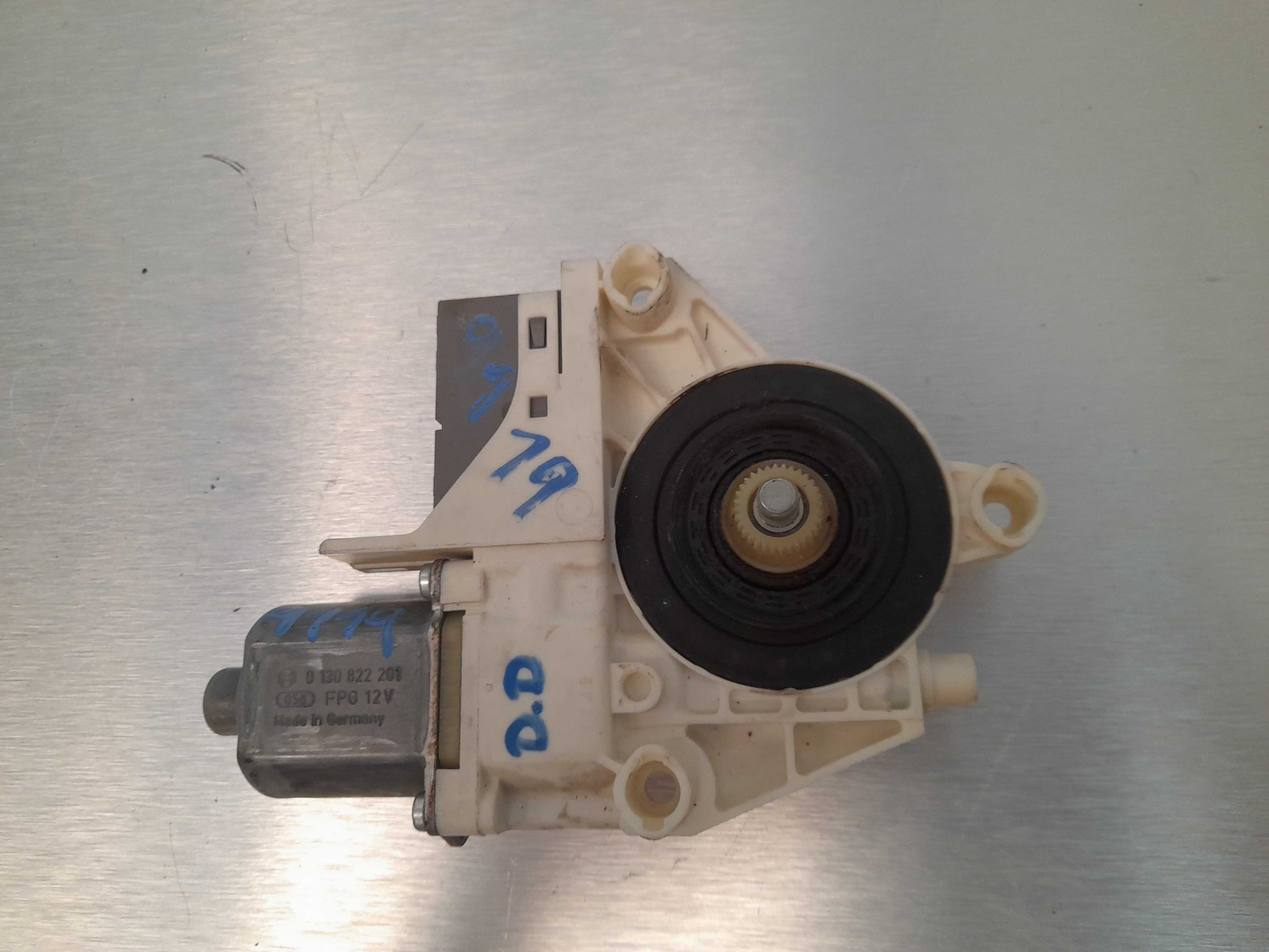 Recambio de motor elevalunas delantero derecho para peugeot 407 st confort referencia OEM IAM   