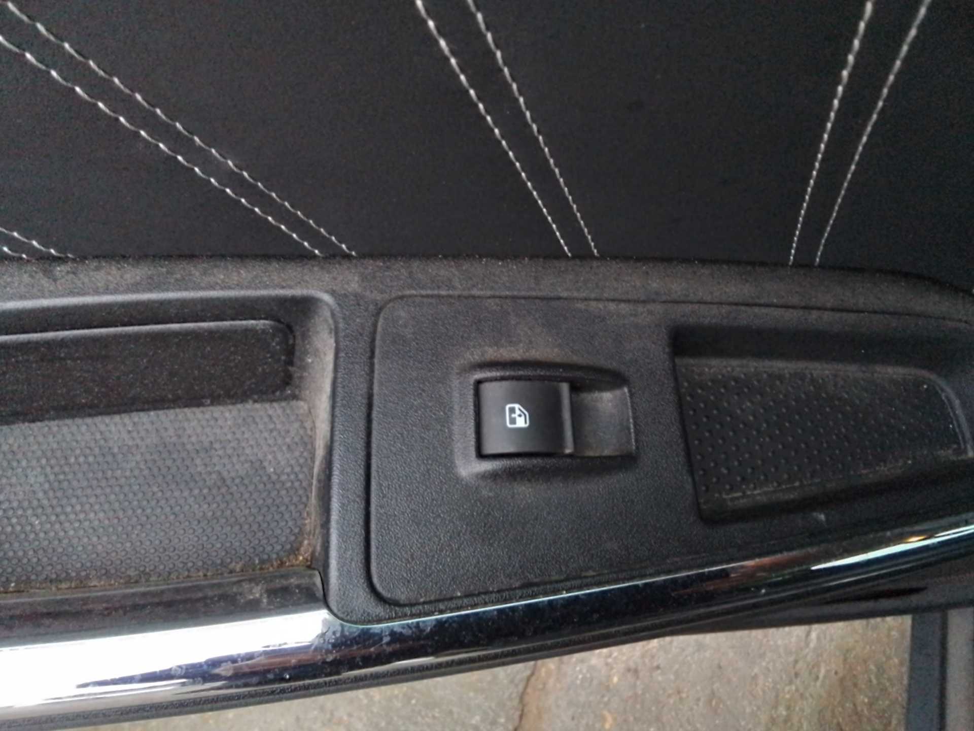 Recambio de mando elevalunas trasero izquierdo para lancia delta (181) argento referencia OEM IAM   