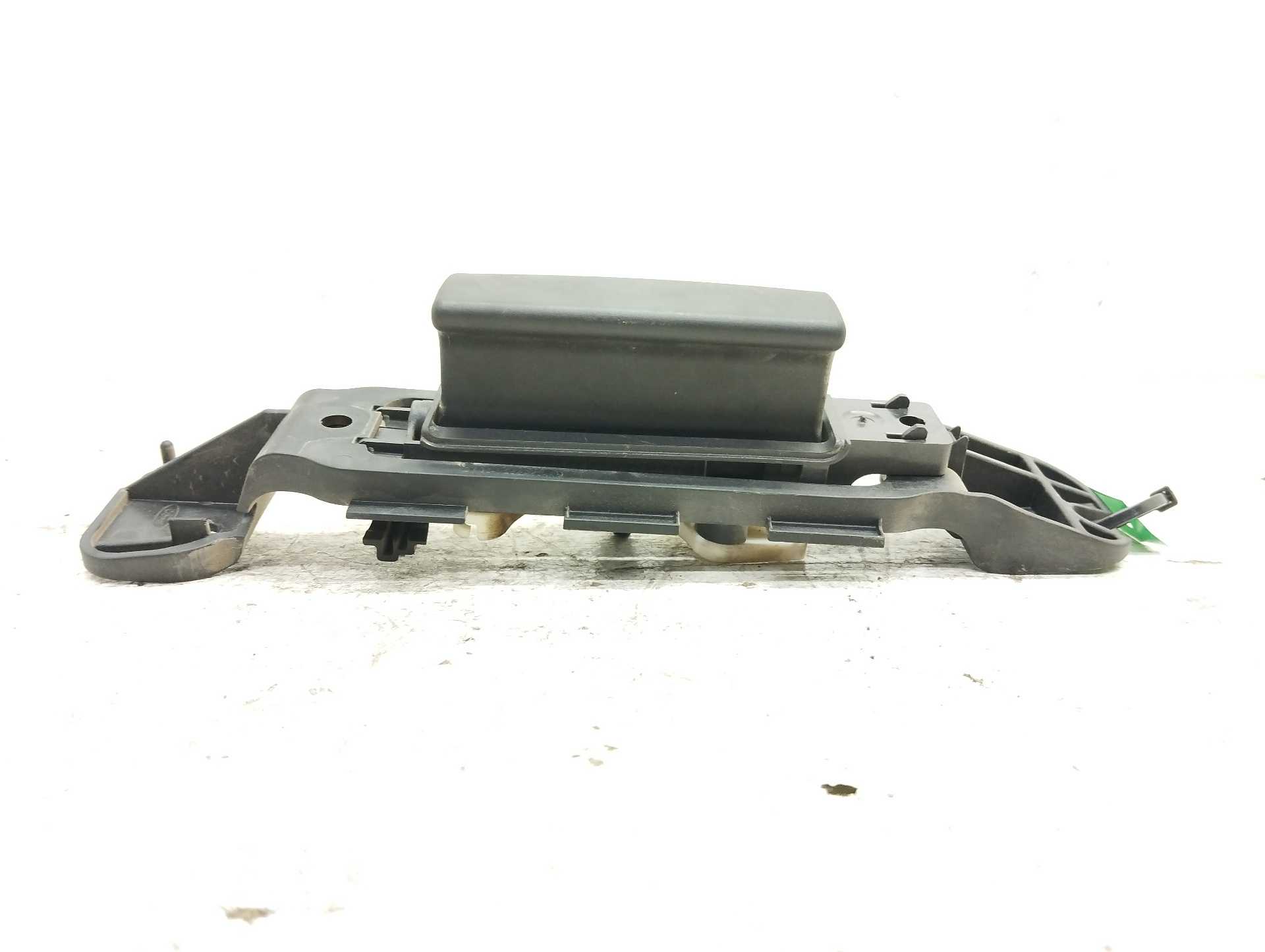 Recambio de maneta interior lateral izquierda para ford transit connect furgon 200 l1 ambiente referencia OEM IAM BK21V266A62  