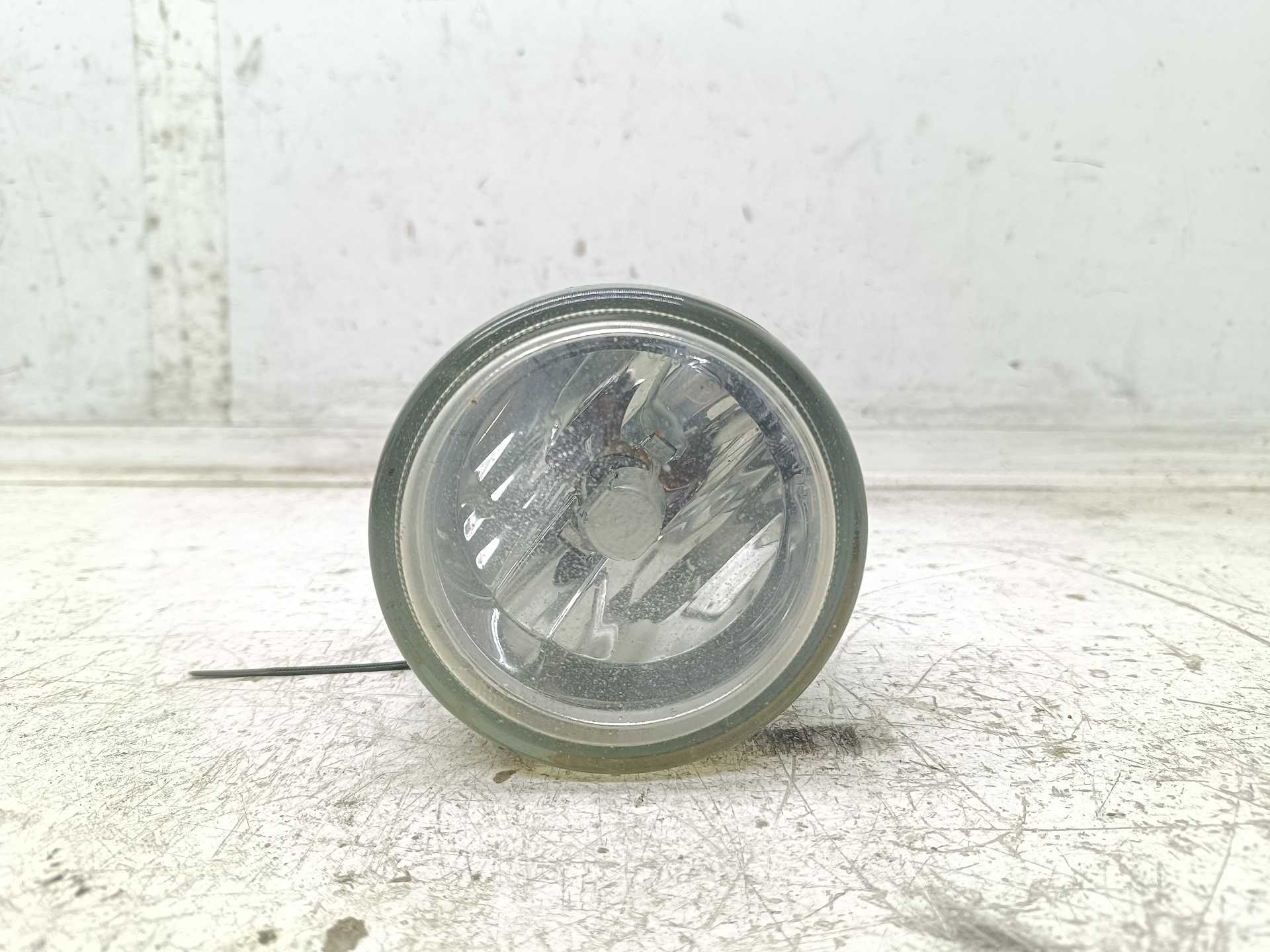 Recambio de faro antiniebla derecho para citroën c2 audace referencia OEM IAM 9648947780  