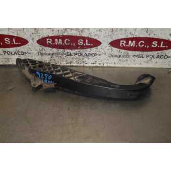 Recambio de pedal embrague para volkswagen t4 transporter/furgoneta (mod. 1991) combi economy referencia OEM IAM 701721315B  