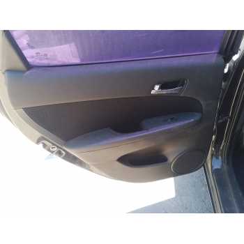 GUARNECIDO PUERTA TRASERA IZQUIERDA 