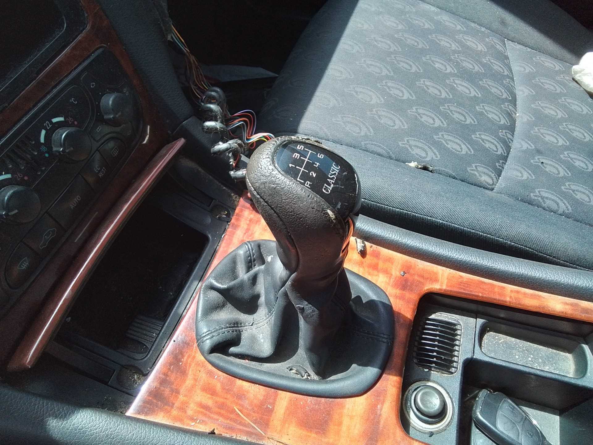 Recambio de palanca cambio para mercedes-benz clase c (w203) berlina 200 cdi (203.004) referencia OEM IAM   