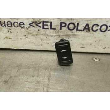 MANDO ELEVALUNAS TRASERO DERECHO 