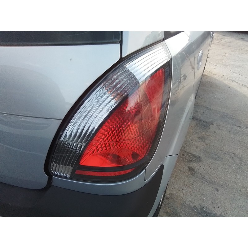 Recambio de piloto trasero derecho para kia rio 1.4 cat referencia OEM IAM   