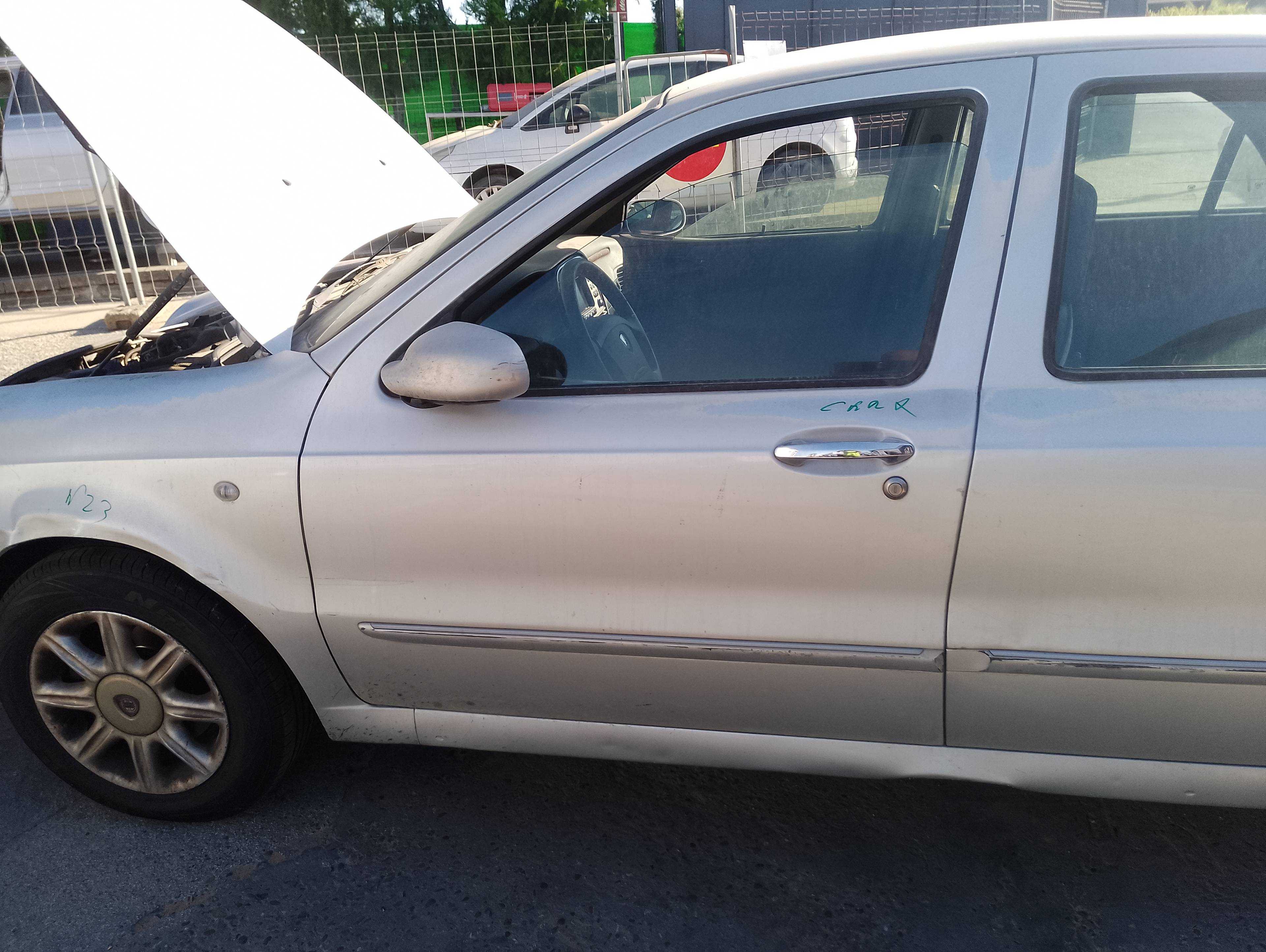 Recambio de puerta delantera izquierda para lancia lybra berlina 1.9 jtd referencia OEM IAM   