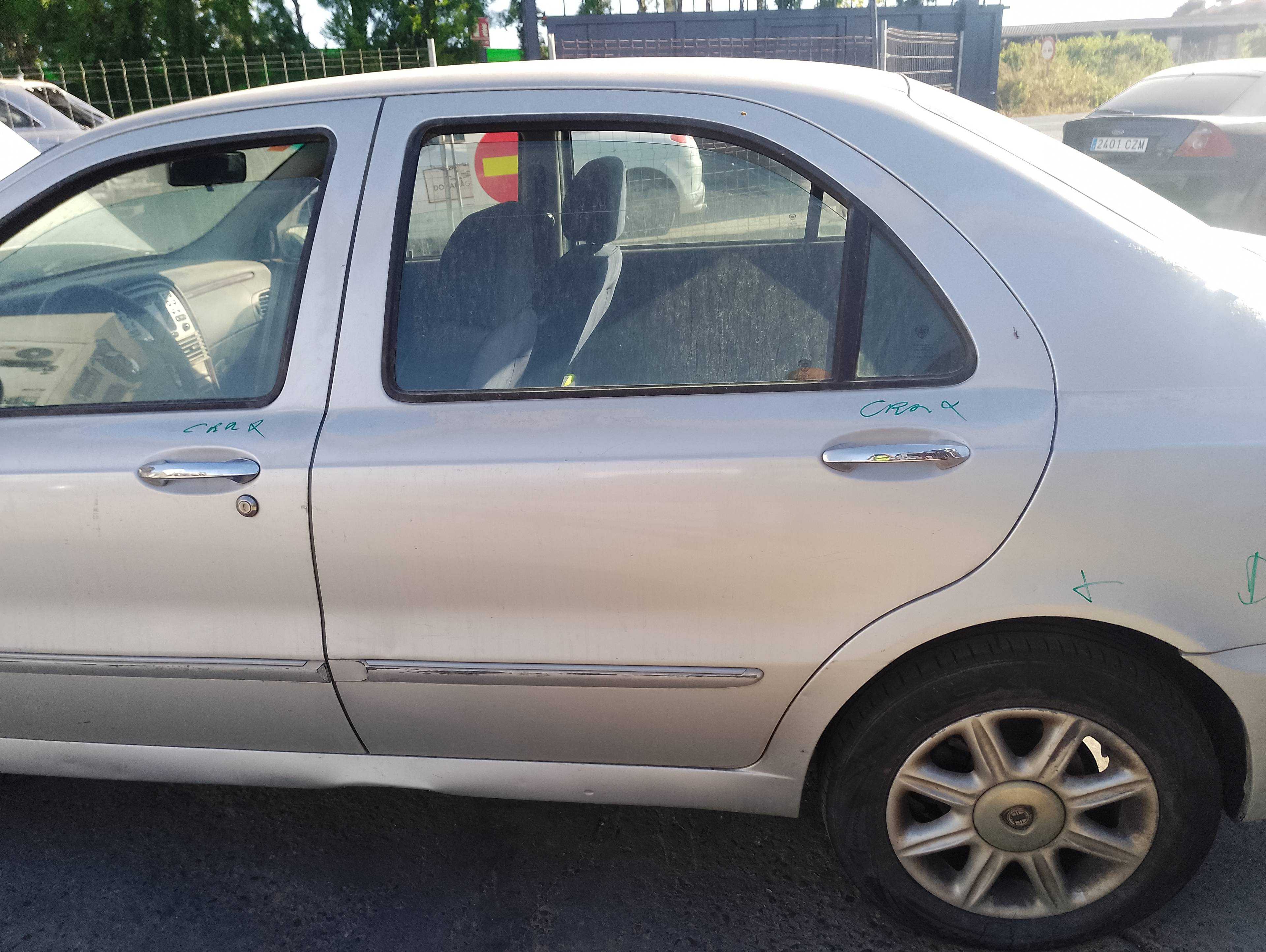 Recambio de puerta trasera izquierda para lancia lybra berlina 1.9 jtd referencia OEM IAM   