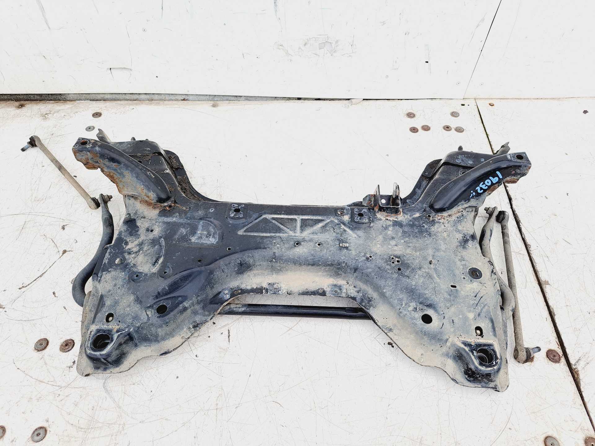 Recambio de cuna motor para citroën berlingo station wagon sx multispace referencia OEM IAM  9833289680 