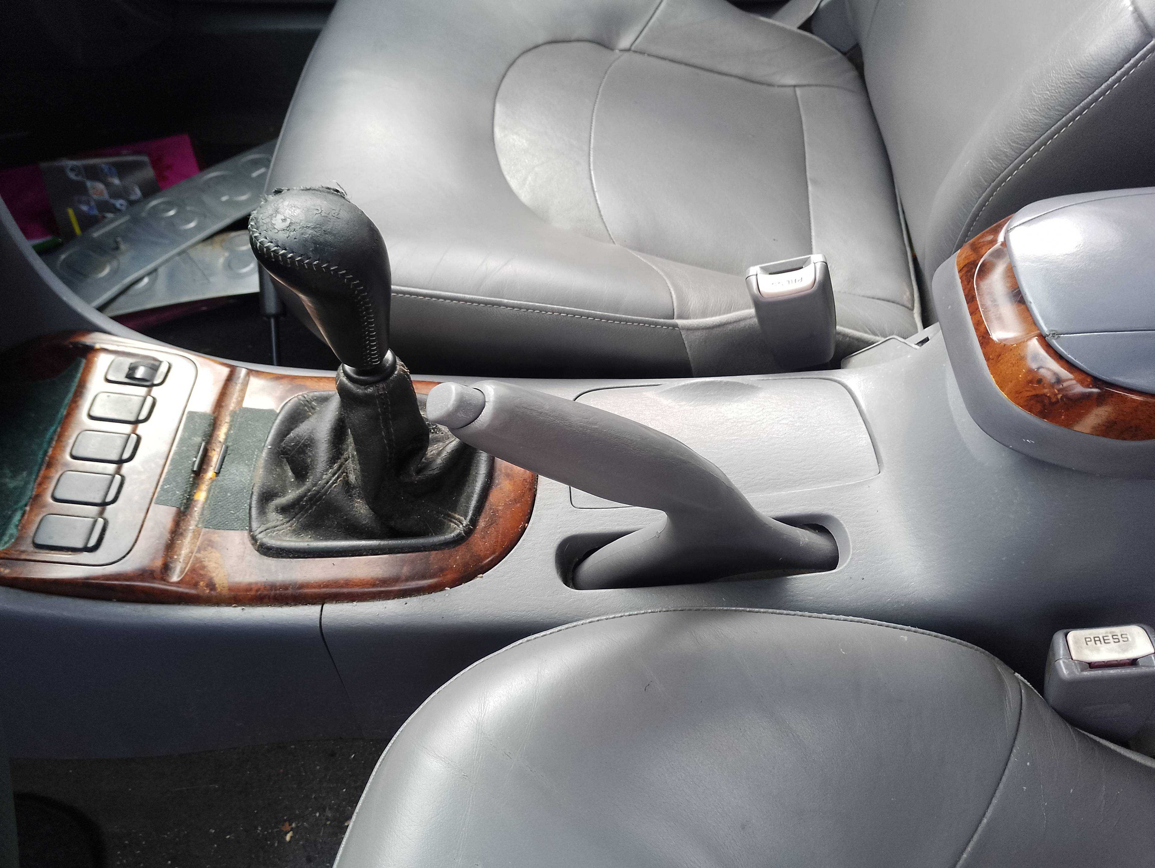 Recambio de palanca freno para hyundai sonata (y4) 2.0i 16v gls referencia OEM IAM   