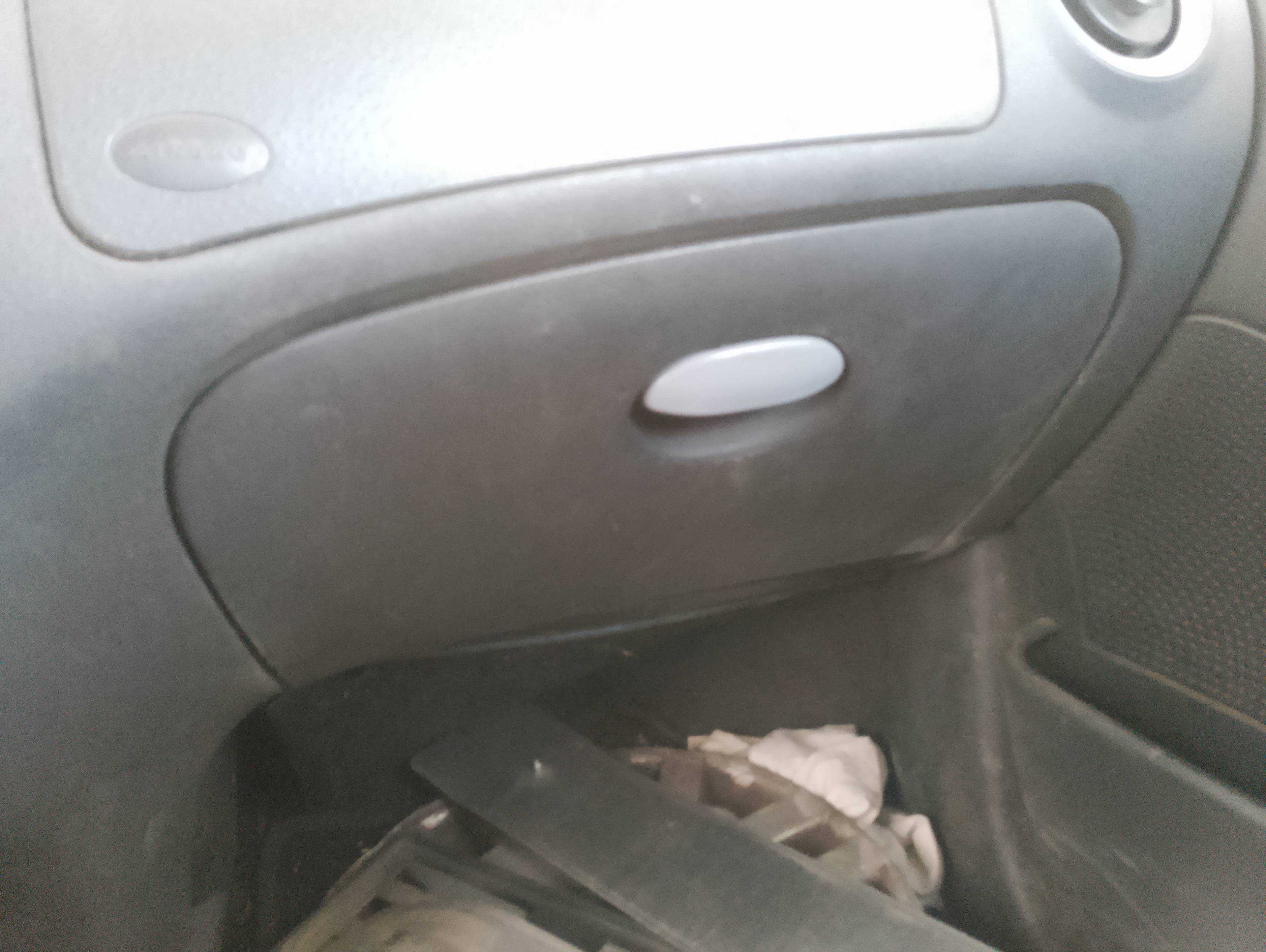 Recambio de guantera para citroën c2 audace referencia OEM IAM   
